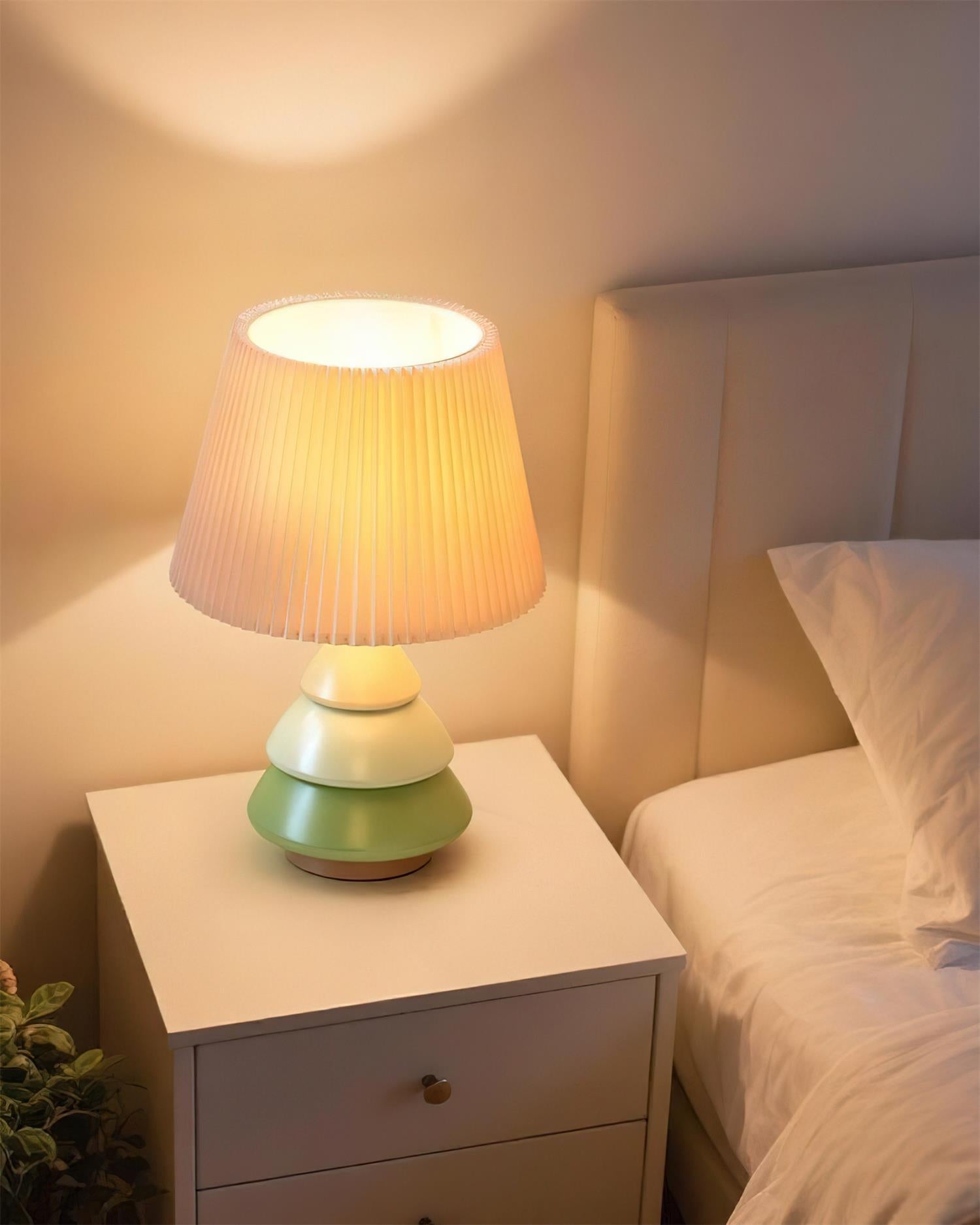 Luma Globe Table Lamp T1434