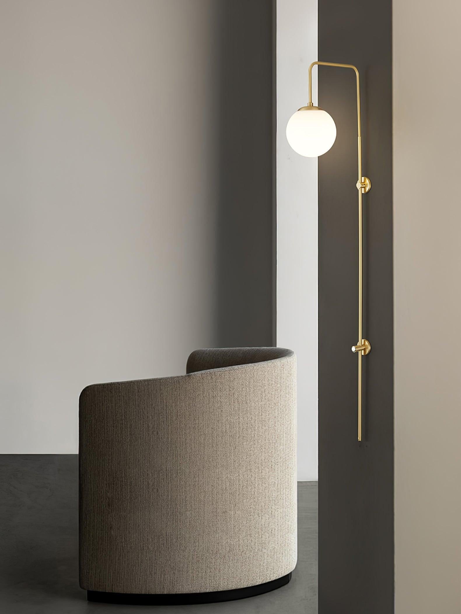 Globe Brass Wall Sconce M451