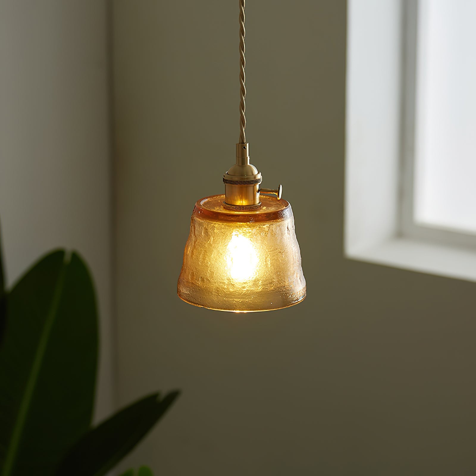 Retro Small Cup Glass Pendant Lamp M174
