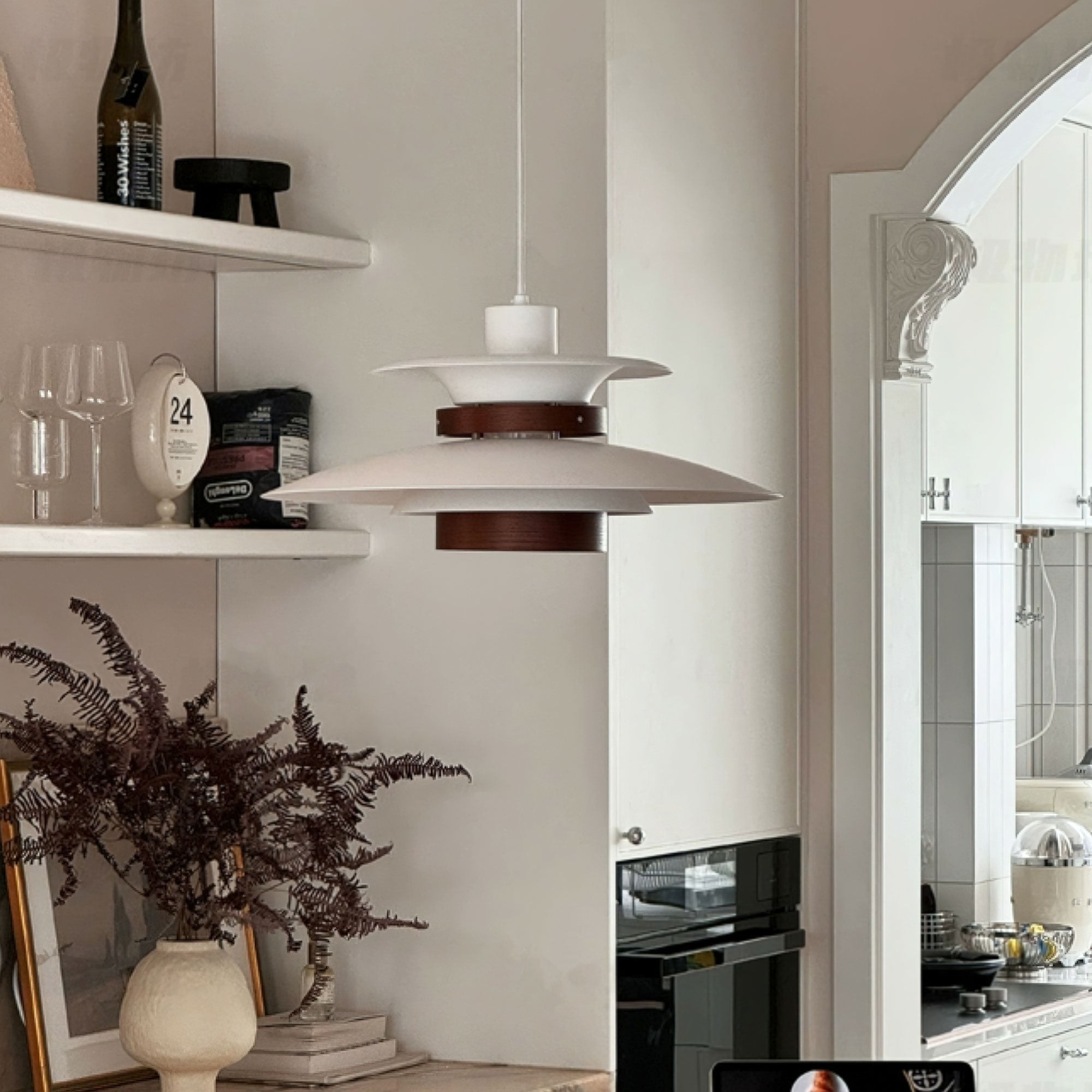 Luxurious and Stylish Layered Pendant Light M529