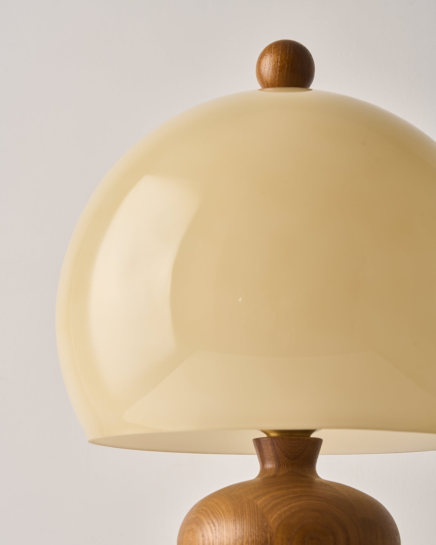 Larkin Table Lamp T1302