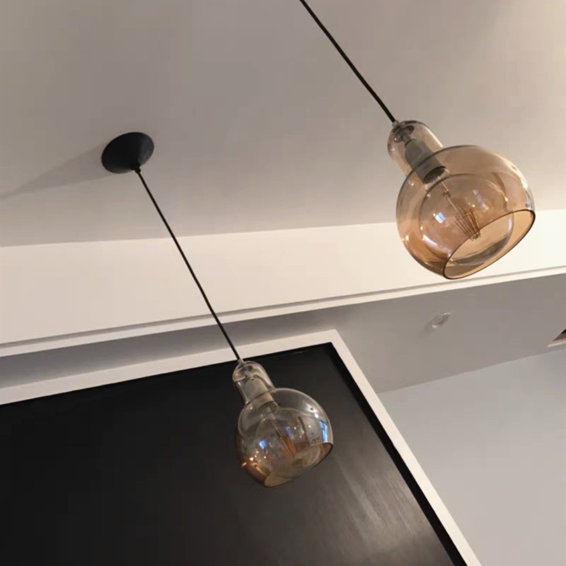 Bulb SR1/Mega Bulb SR2 Pendant Light