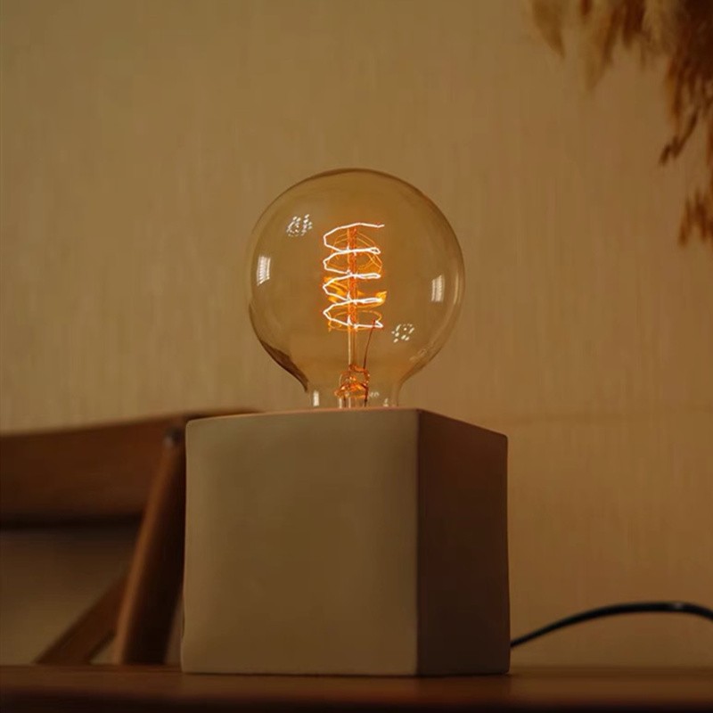 CUBE Cement Table Lamp