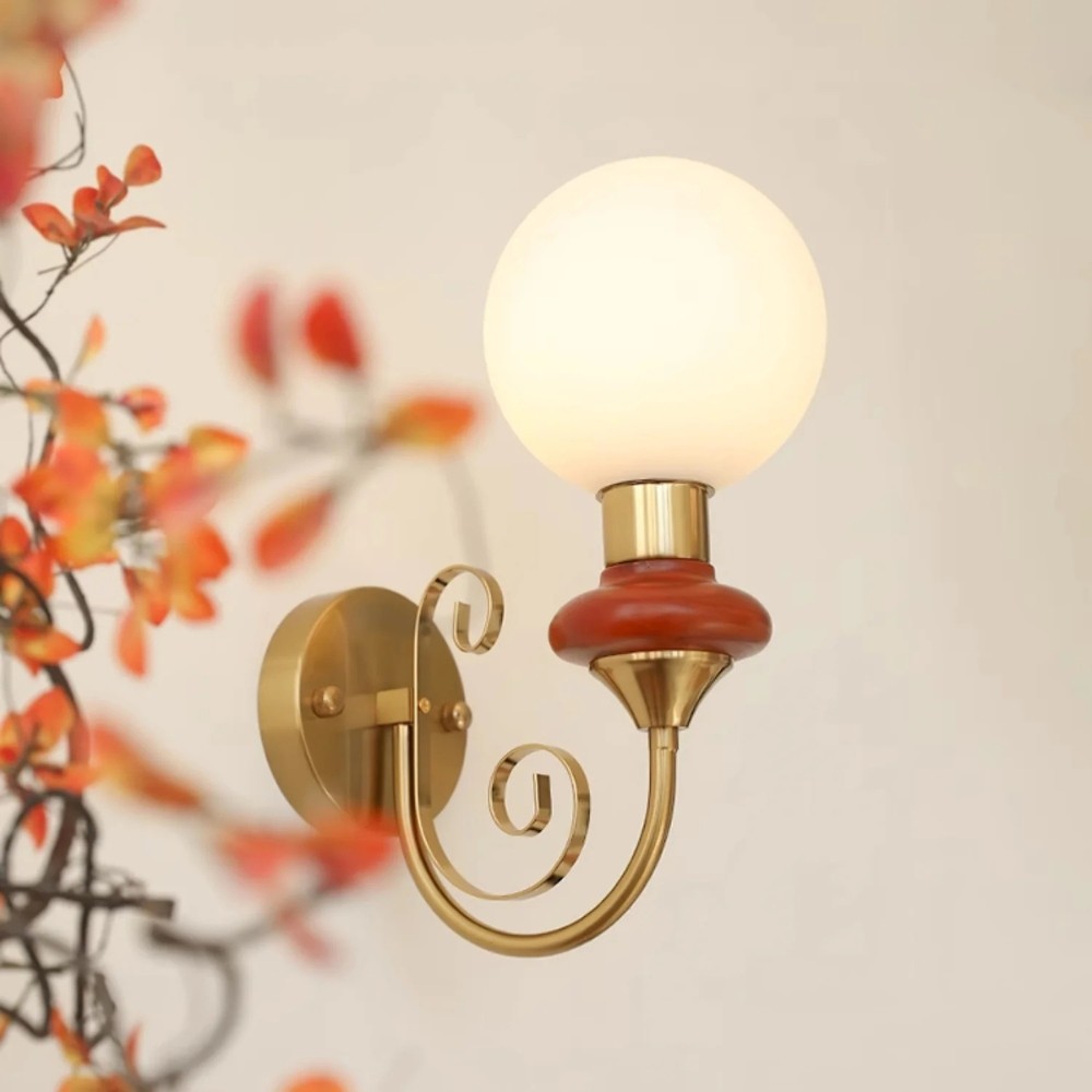 Elegant Wall Lamp with Sculptural Glow and Architectural Form S220