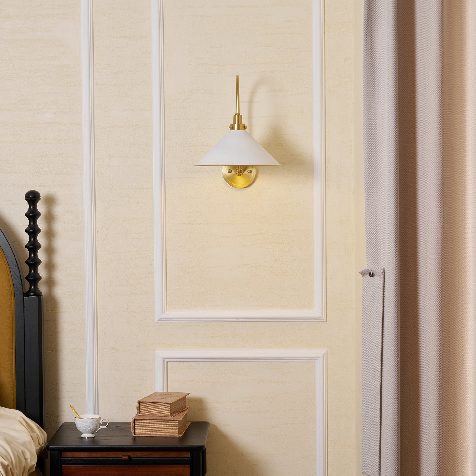Clivedon Wall Lamp T1816