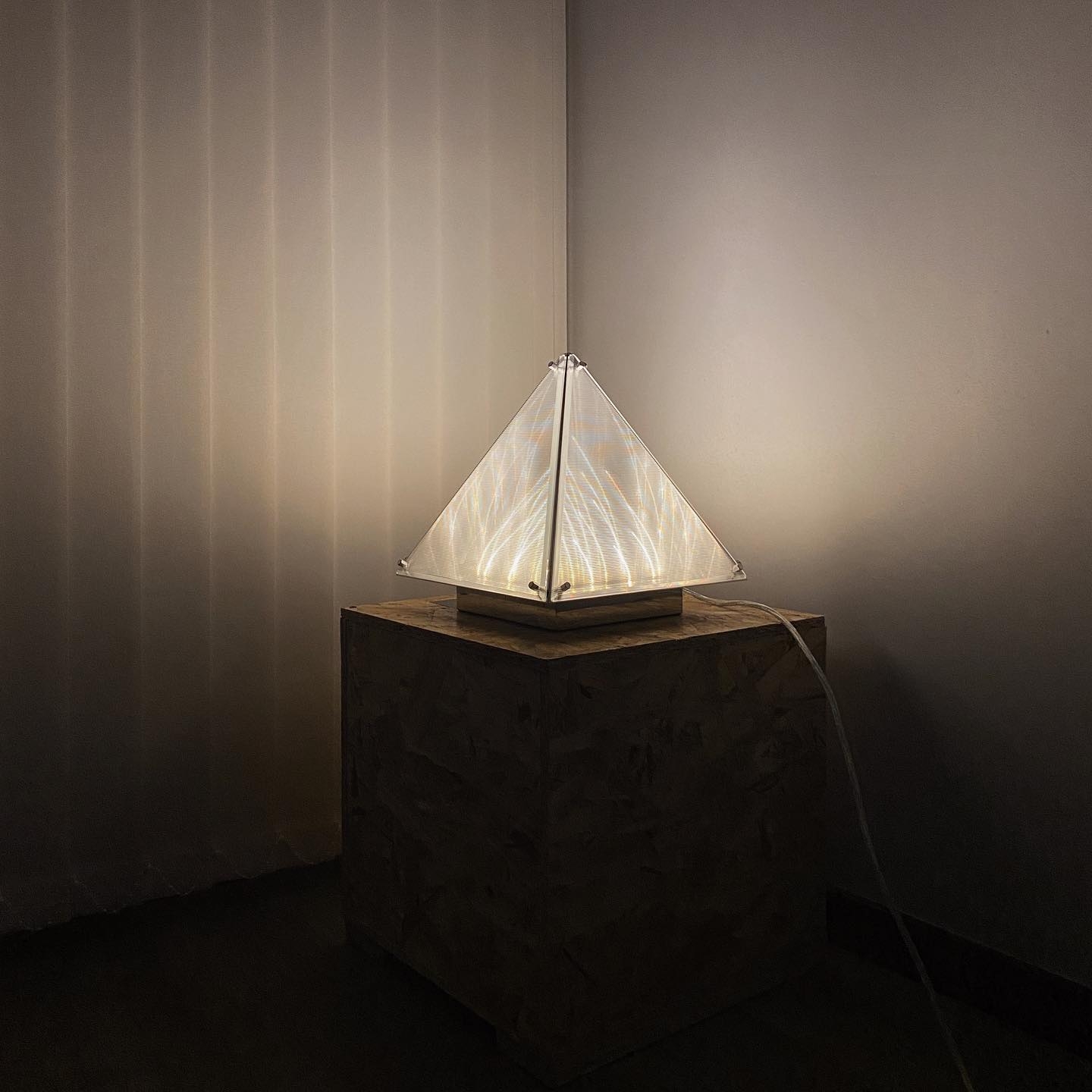 Fragment Table Lamp T1669