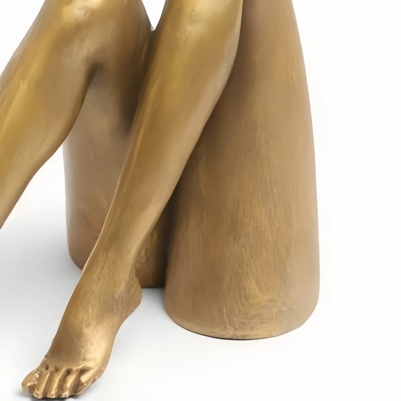 Kickra Abstract Leg-Base Candle Holder – Unique Home Accessory U22