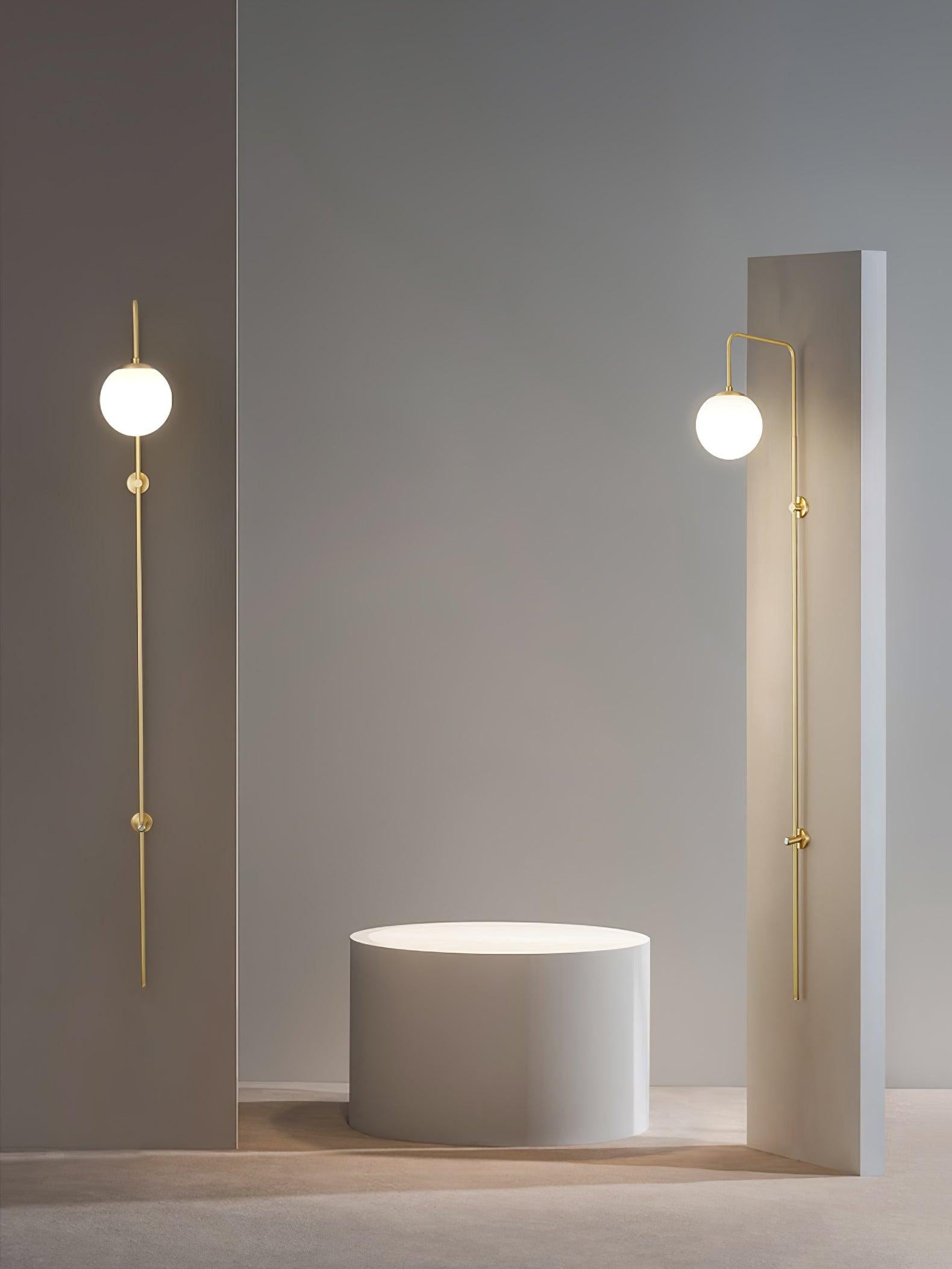 Globe Brass Wall Sconce M451