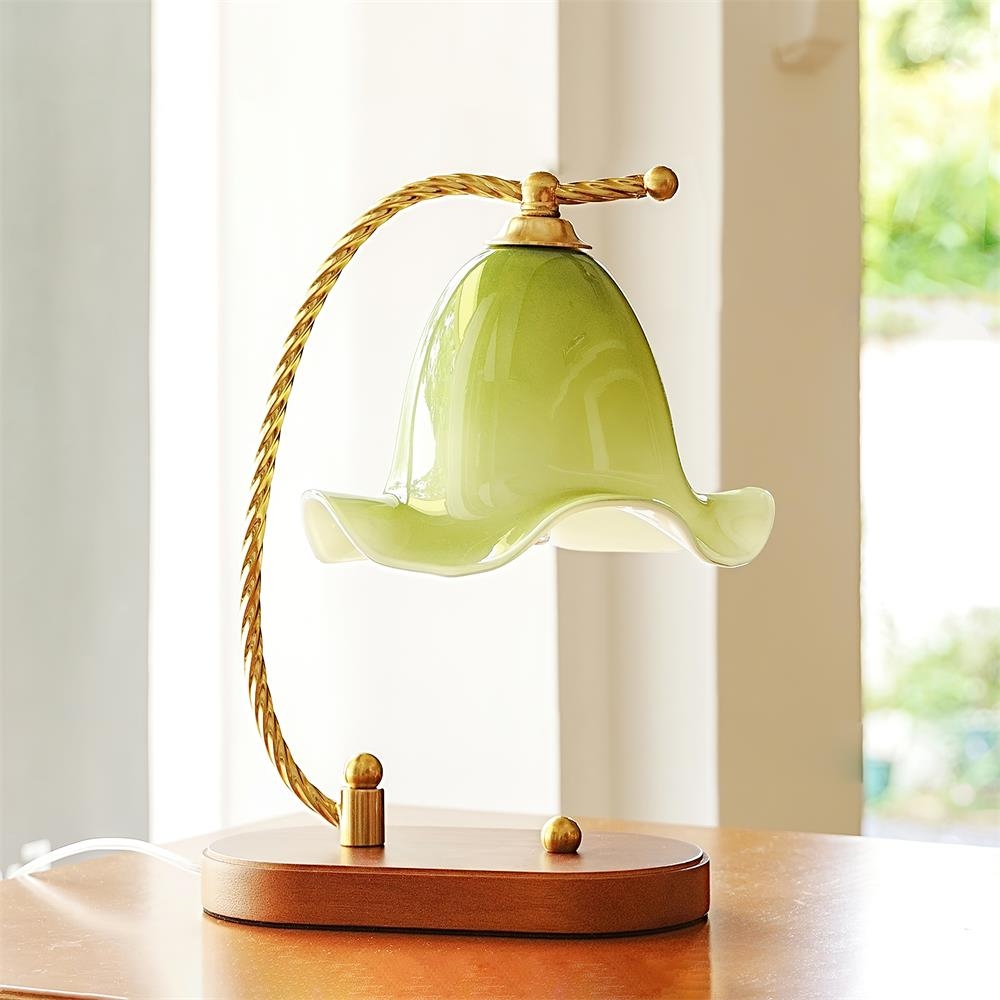 Sprout Table Lamp T1368