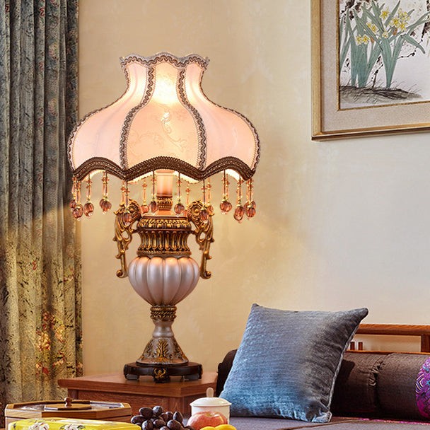 Retro Vase Fabric Table Lamp M495