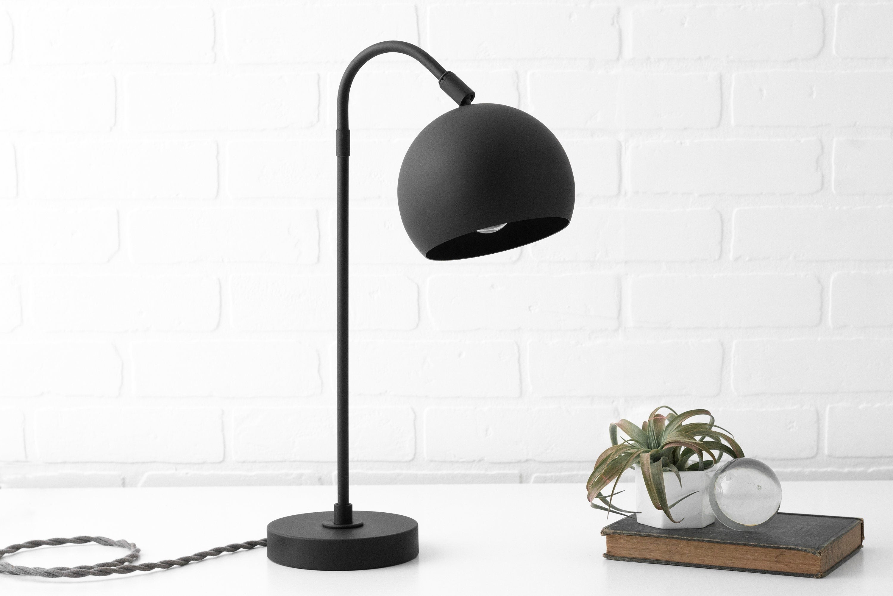 Ornato Luxe Modern Accent Table Lamp - Stylish Home Light T314