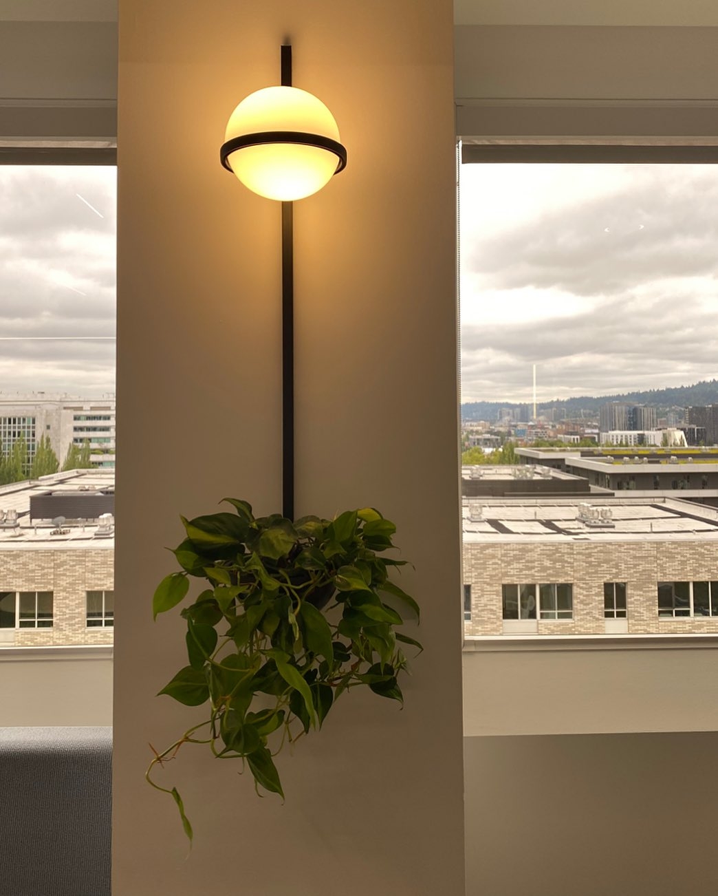 Palma Wall Lamp T1733
