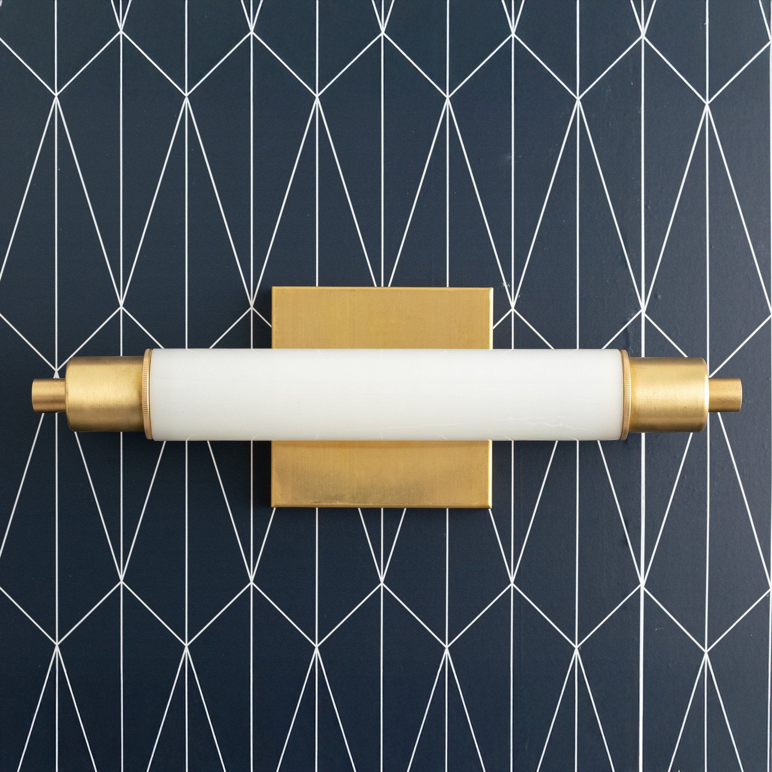 Ornato Luxe Modern Vanity Sconce - Art Deco Wall Light with Cylinder Shade T387