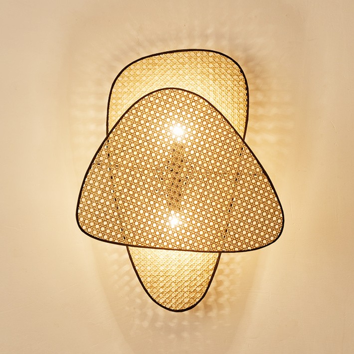 Rustic Wall Light – Rattan Design for Living Room