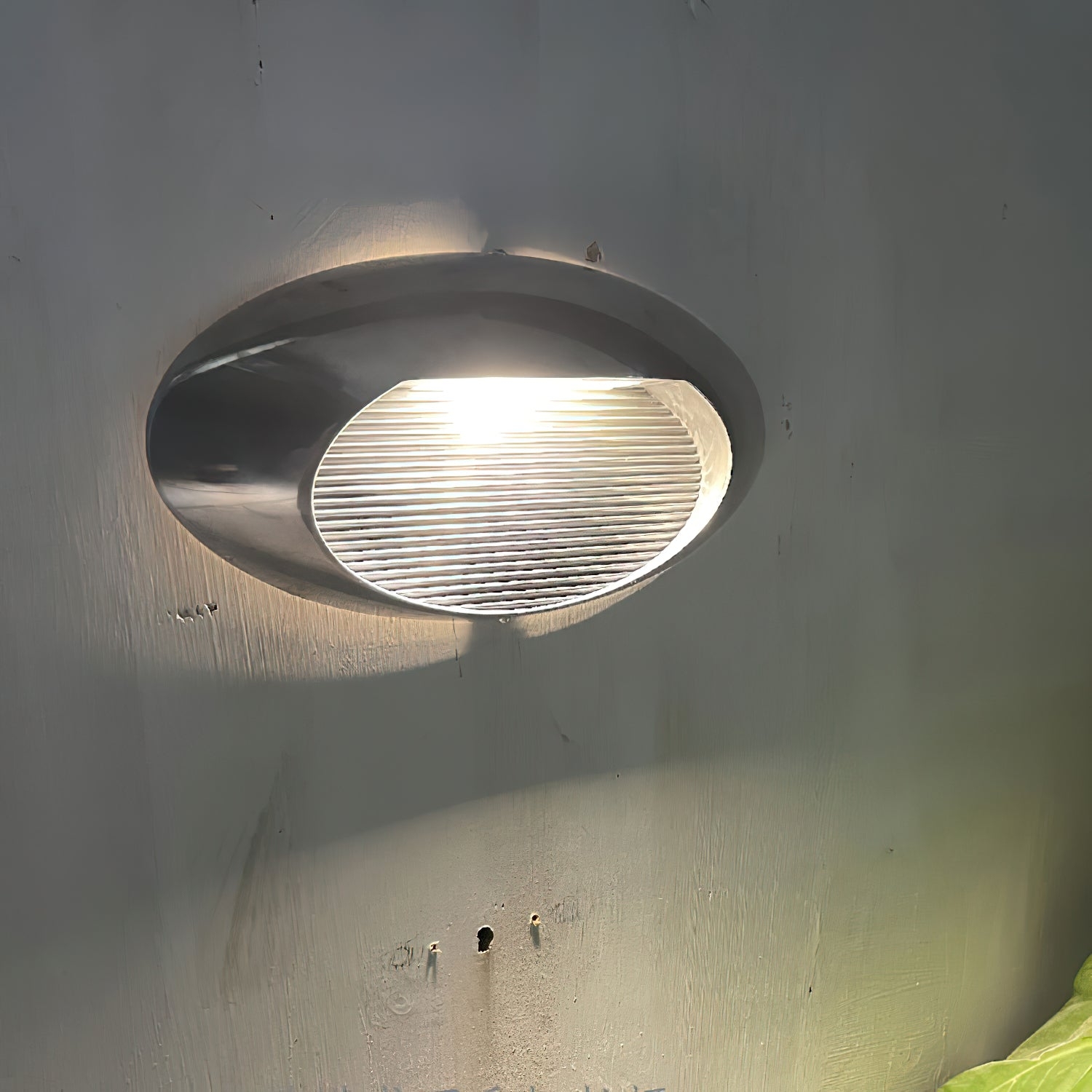 Scorpius Outdoor Wall Lamp T1717