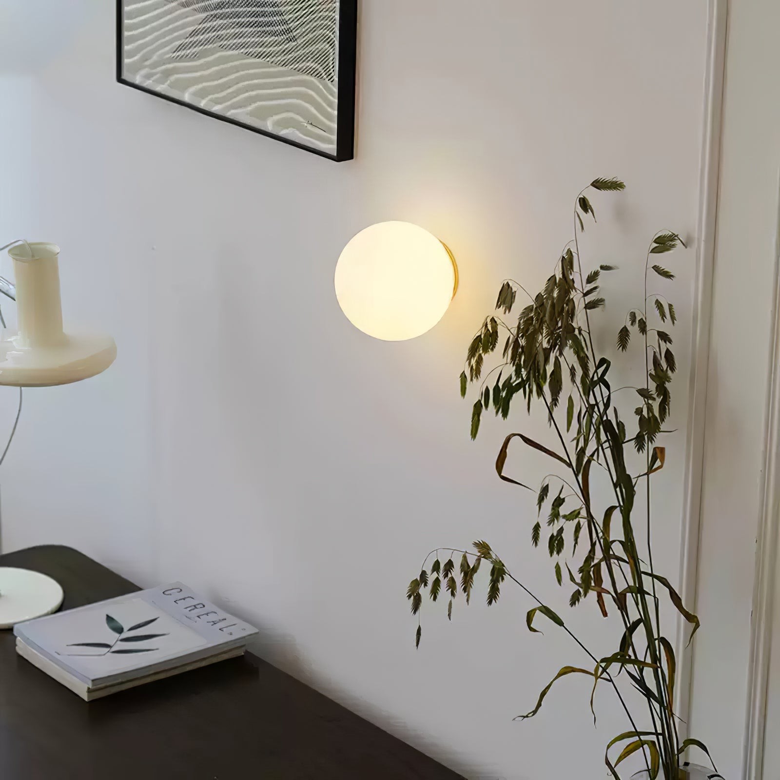 Minimalist Bauhaus Orb Style Wall Lamp M550