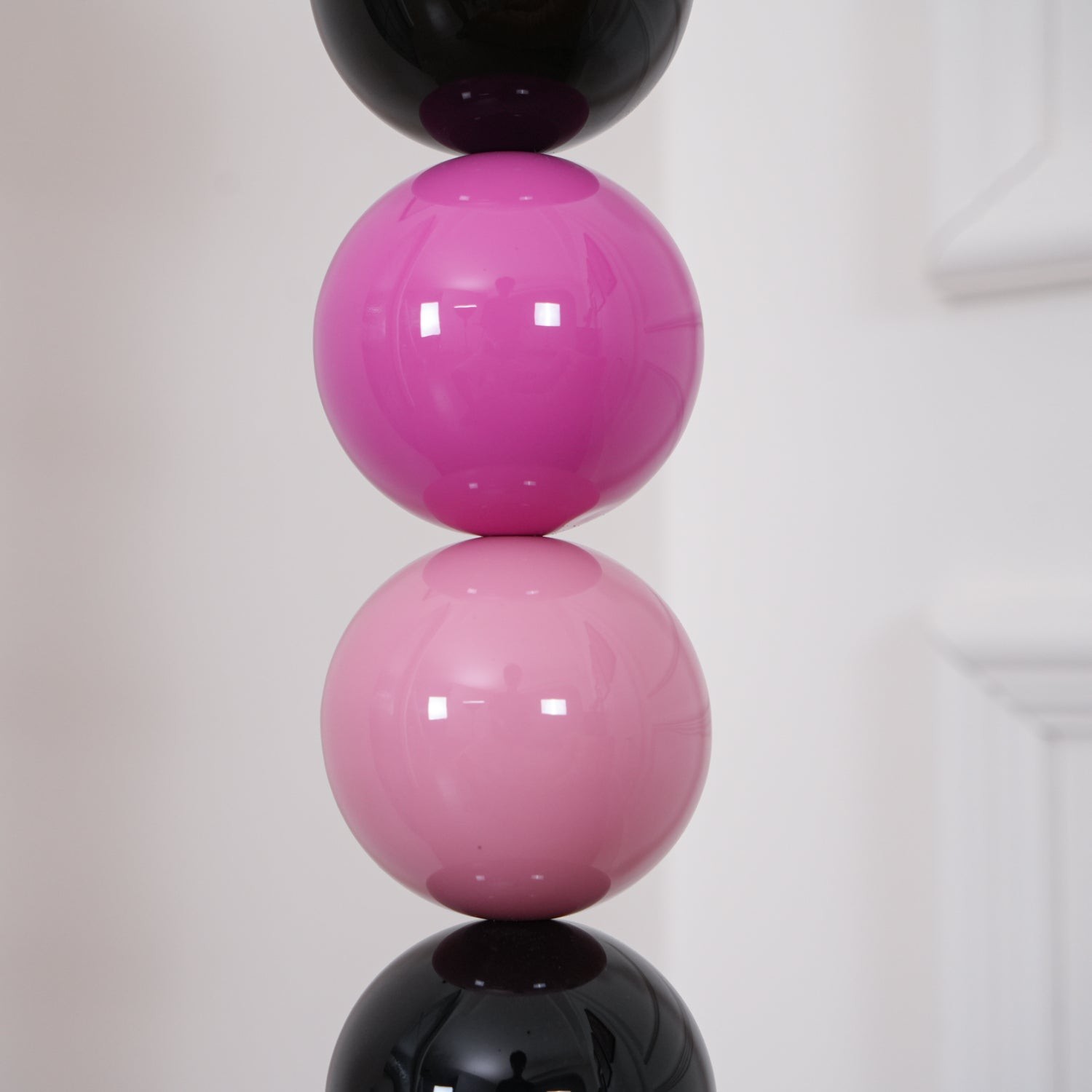 Modern Gourd Ball Floor Lamp M228