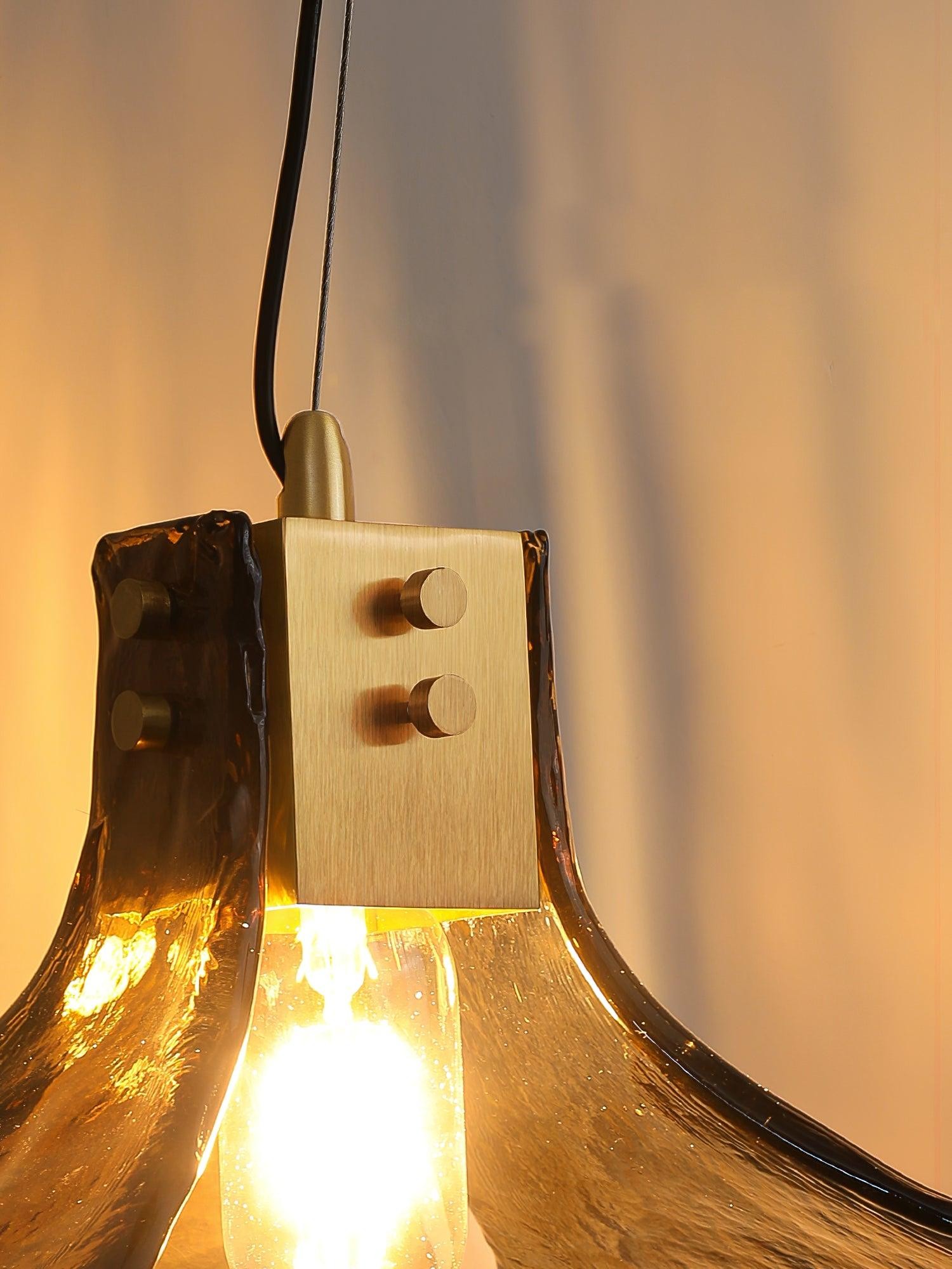 Vintage Clover Pendant Light M353