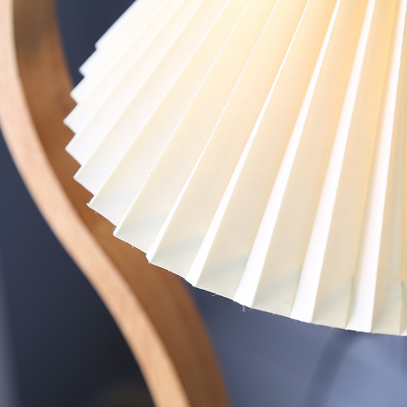Vintage Corrugated Table Light