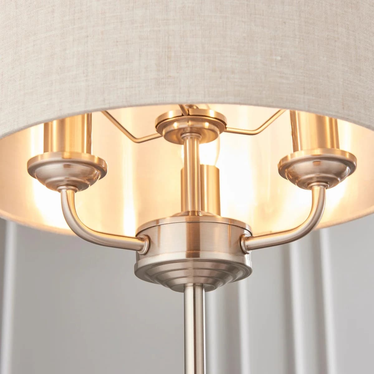 Tela 1‑Light and 3‑Light Table Lamp - Modern Linen & Metal for Bedside or Living Room T847