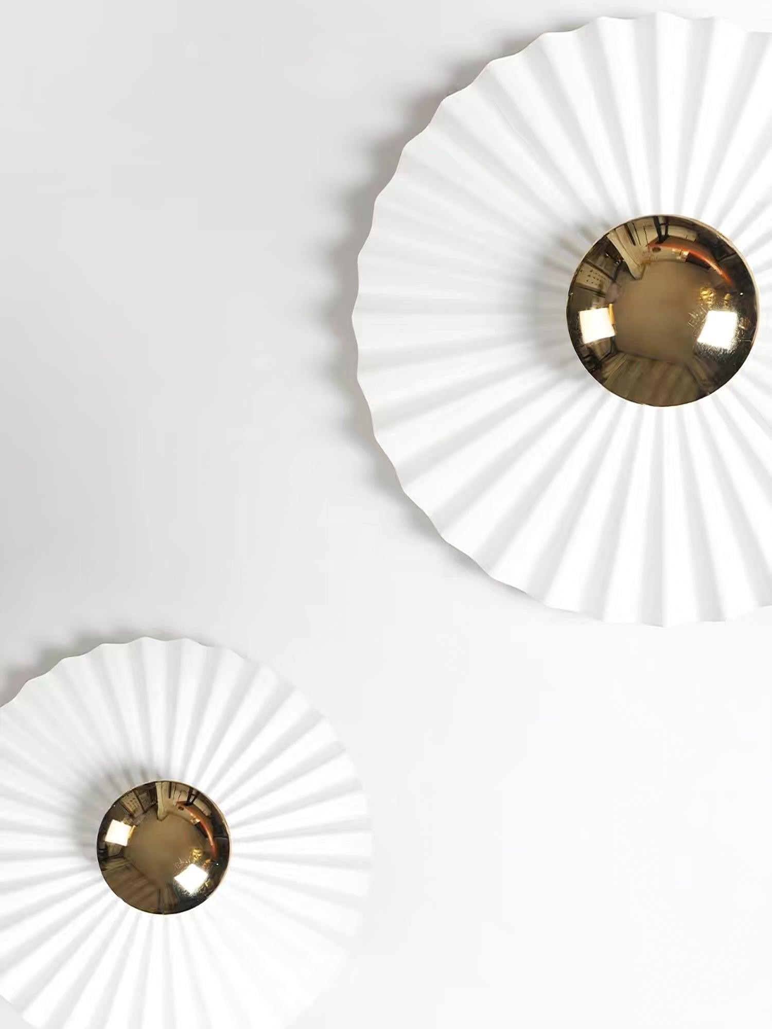 Modern Creative Scallop Wall Lamp M312