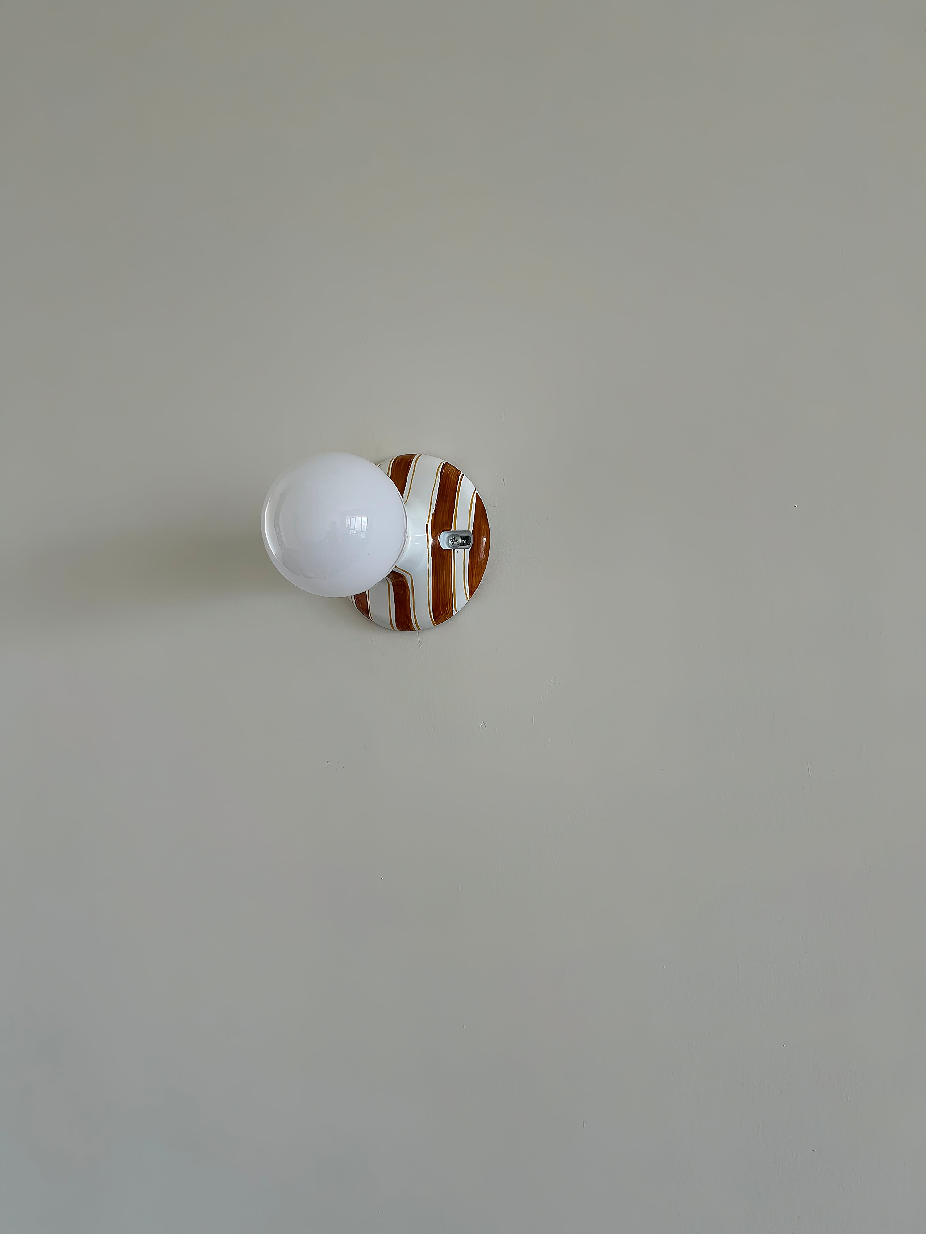 Ambrette Wall Lamp T1946