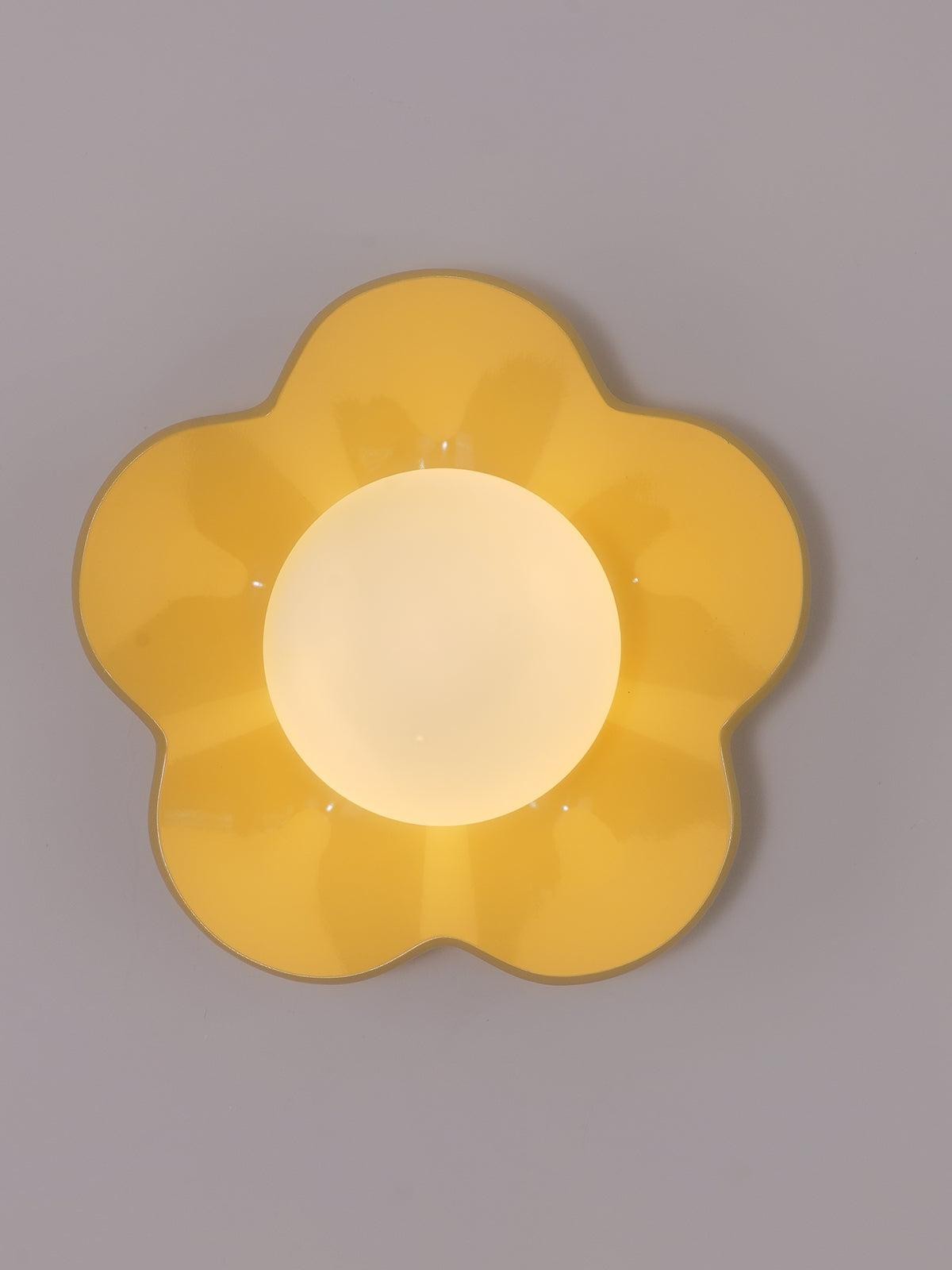 Floral Petal Wall Lamp - Nordic Sculptural Wall Light Living Room T129