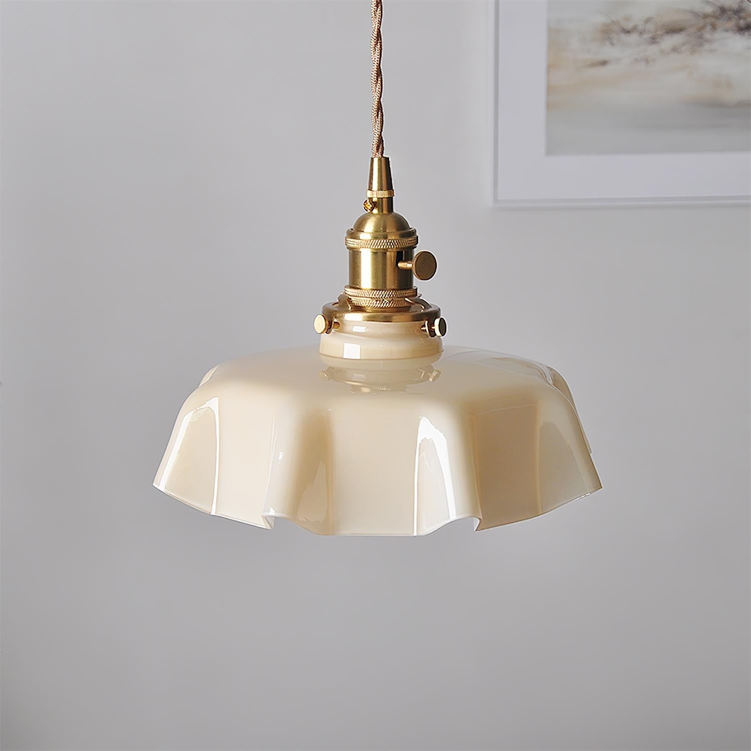 Skirted Ripple Pendant Lamp T1469