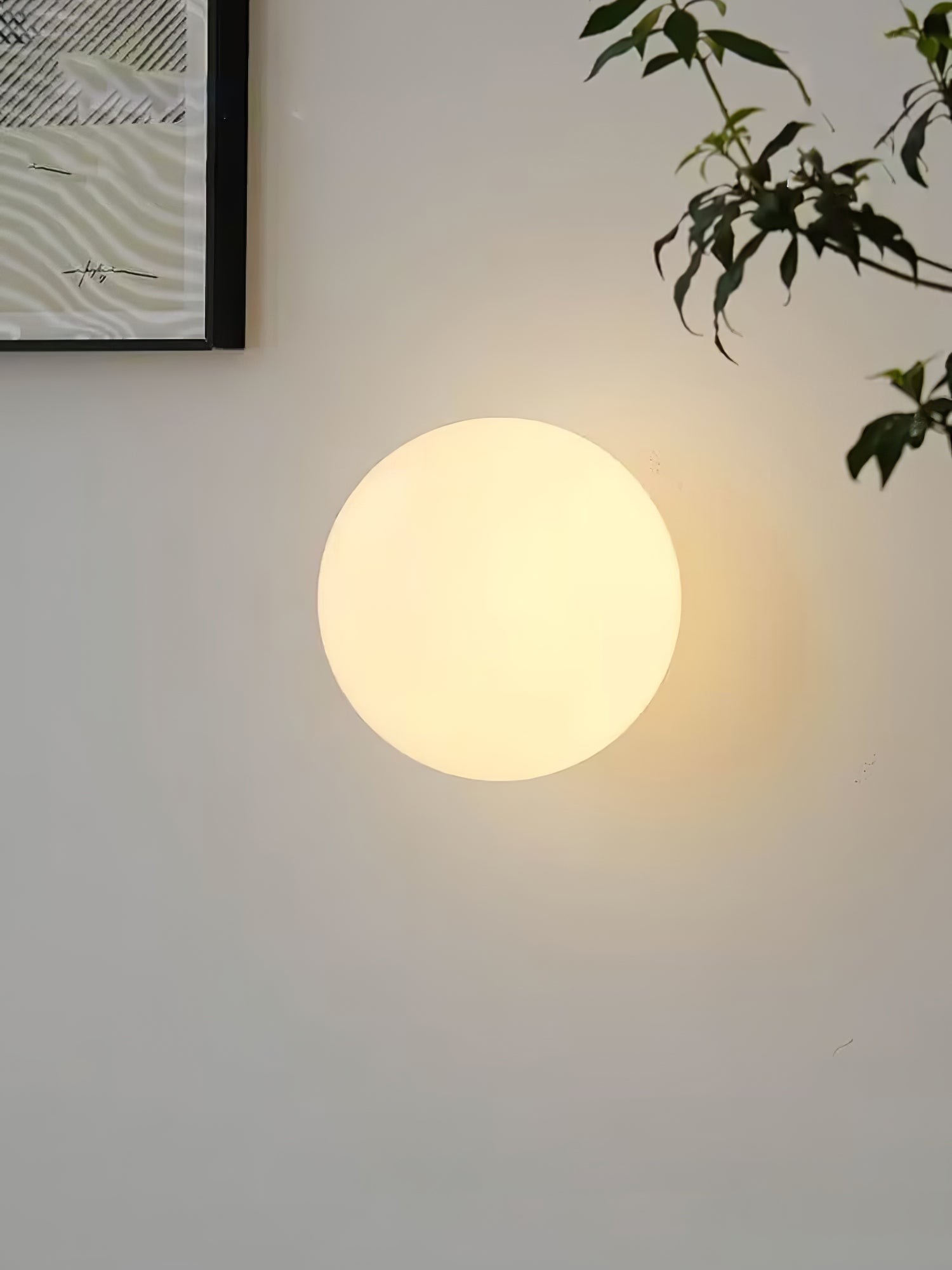 Minimalist Bauhaus Orb Style Wall Lamp M550