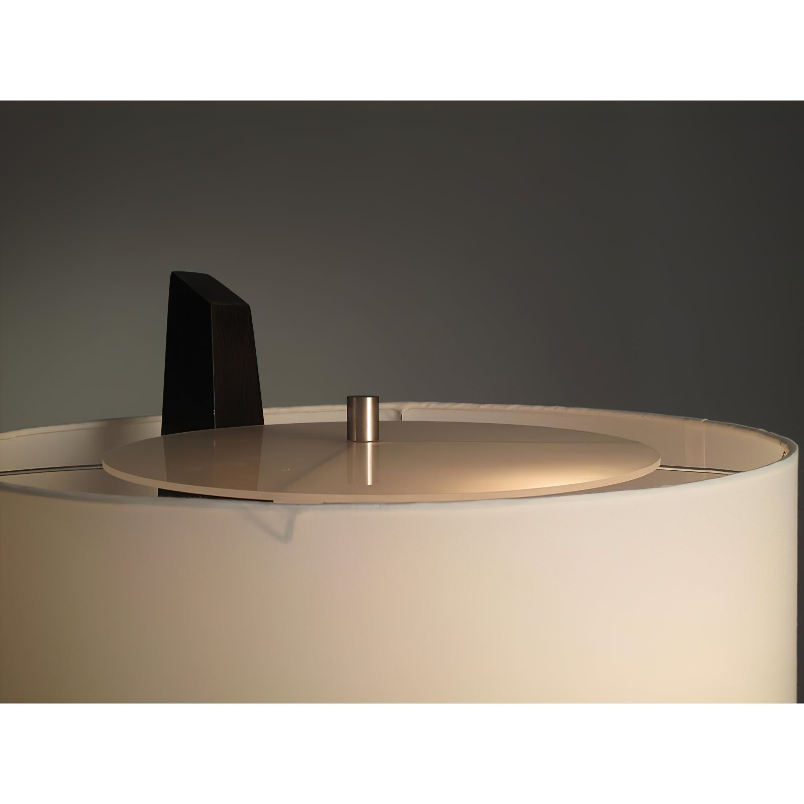 Jett Obelisk Table Lamp T1685