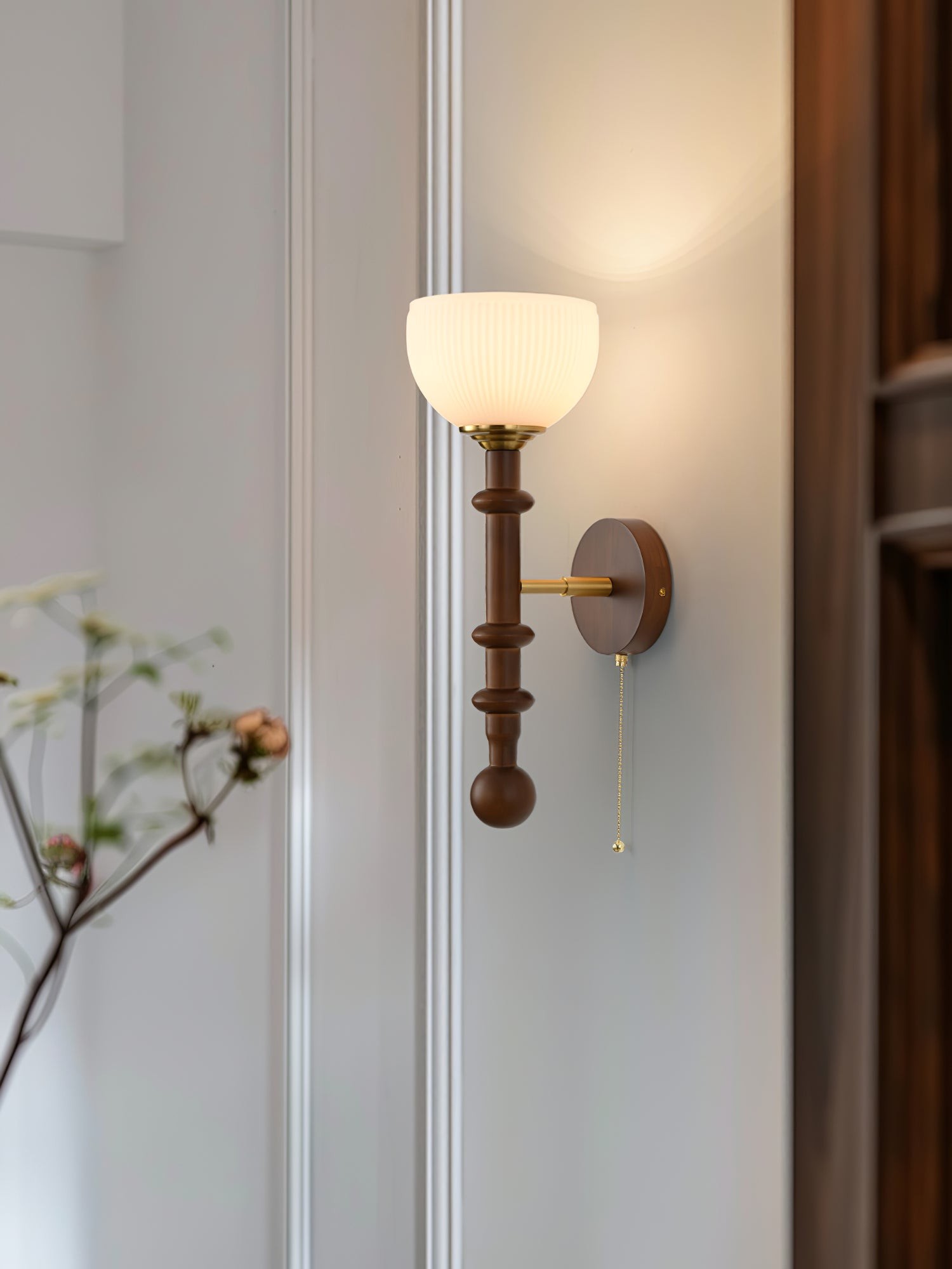 Retro Solid Wood Series Wall Lamp M419