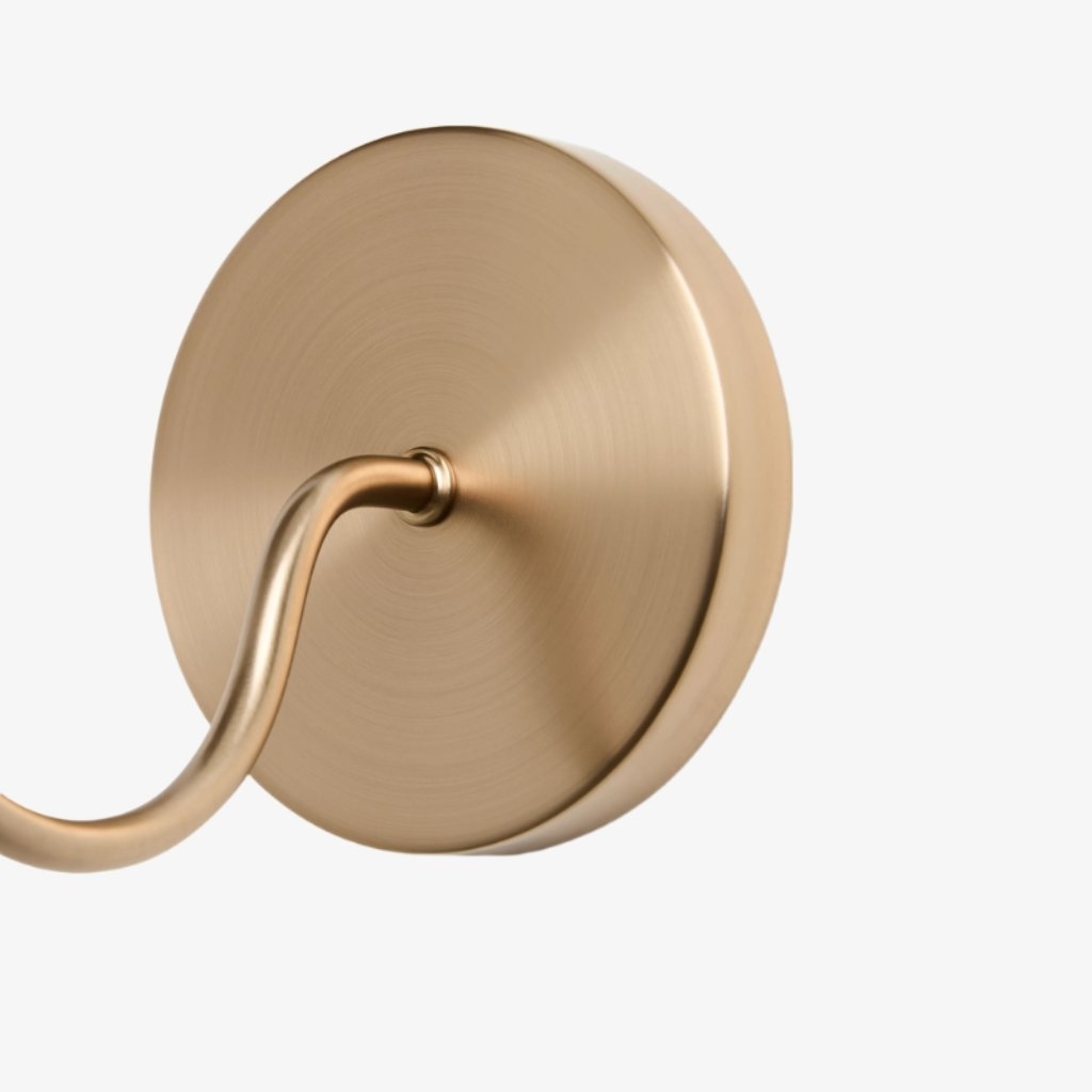 Kysara Brass Wall Lamp - Sculptural Curves Design for Bedrooms T661