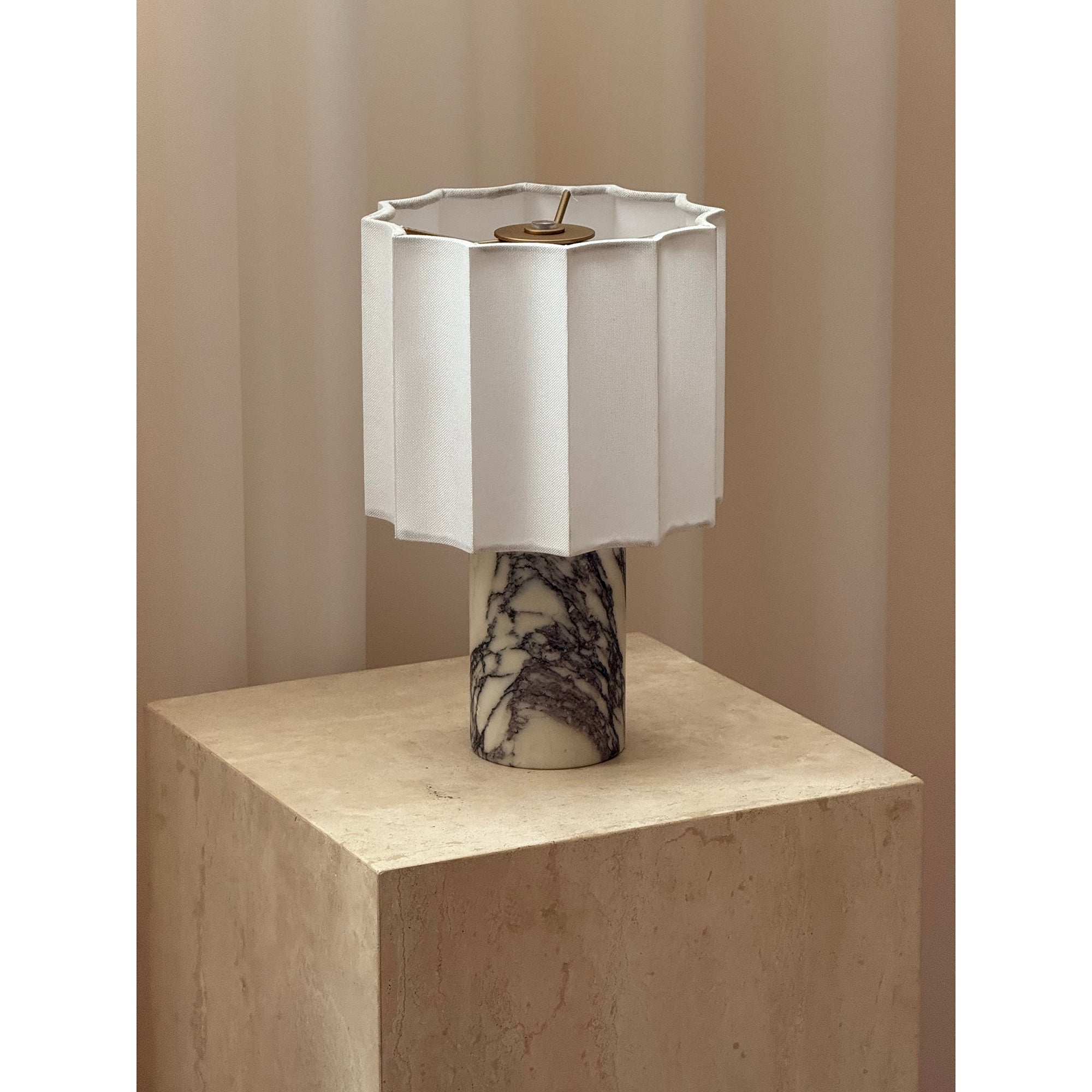Valli Table Lamp T1892