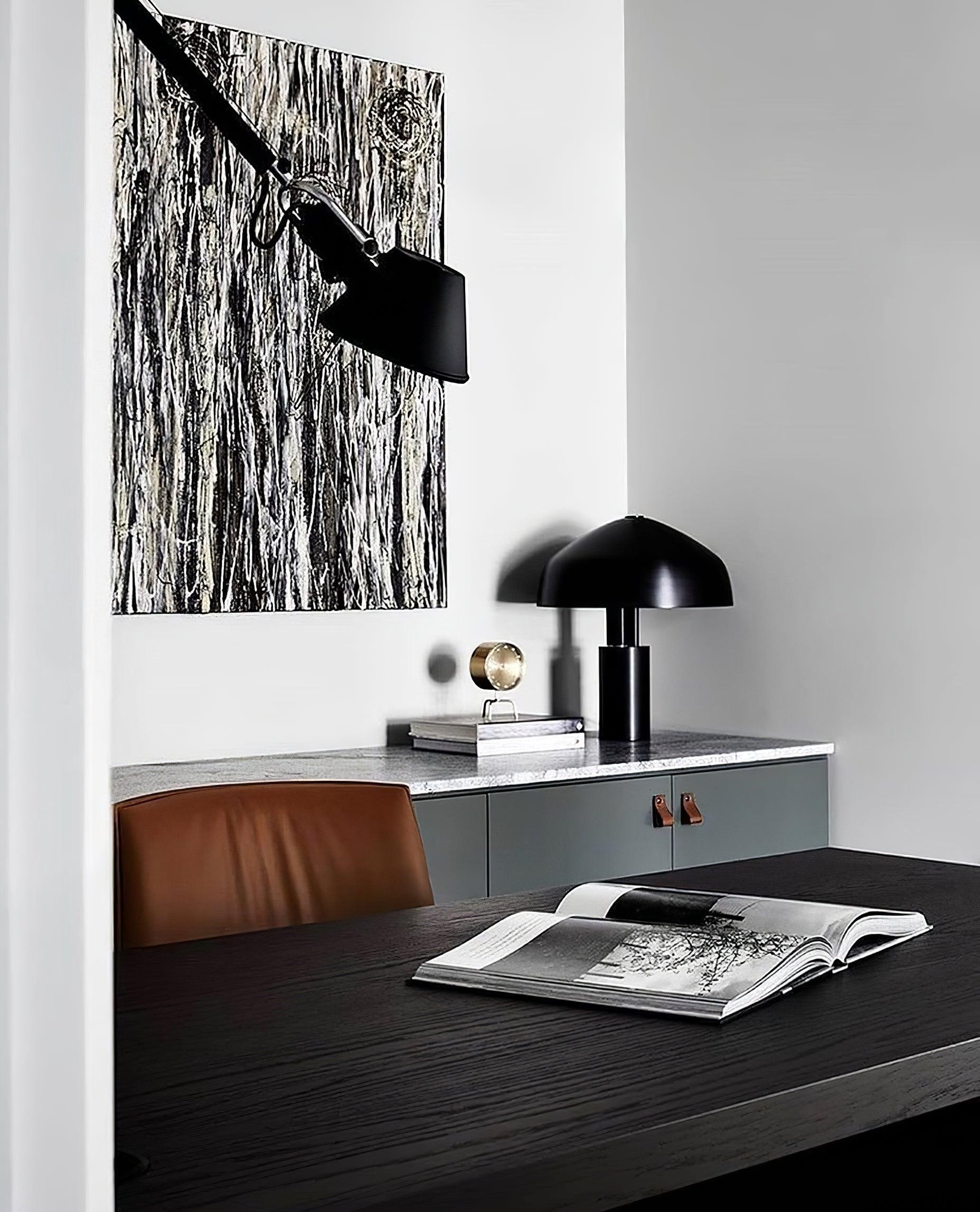 Modern Minimalist Design Crooked Head Table Lamp M340