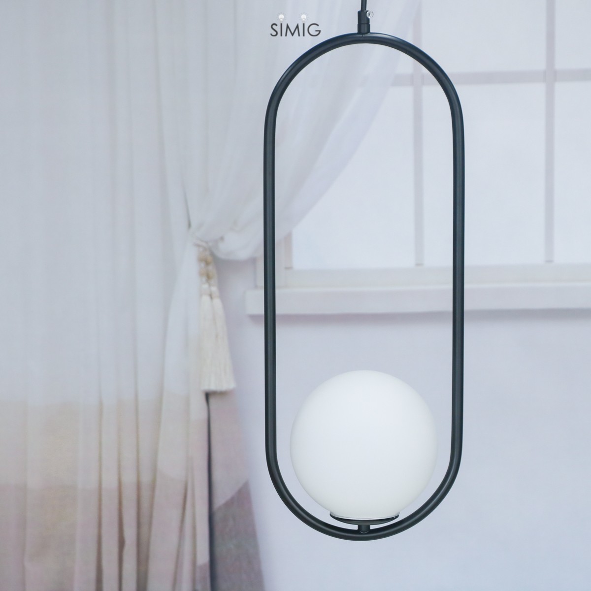 Halozen Pendant Lamp - Elegant Metal and Glass Pendant for Living Room