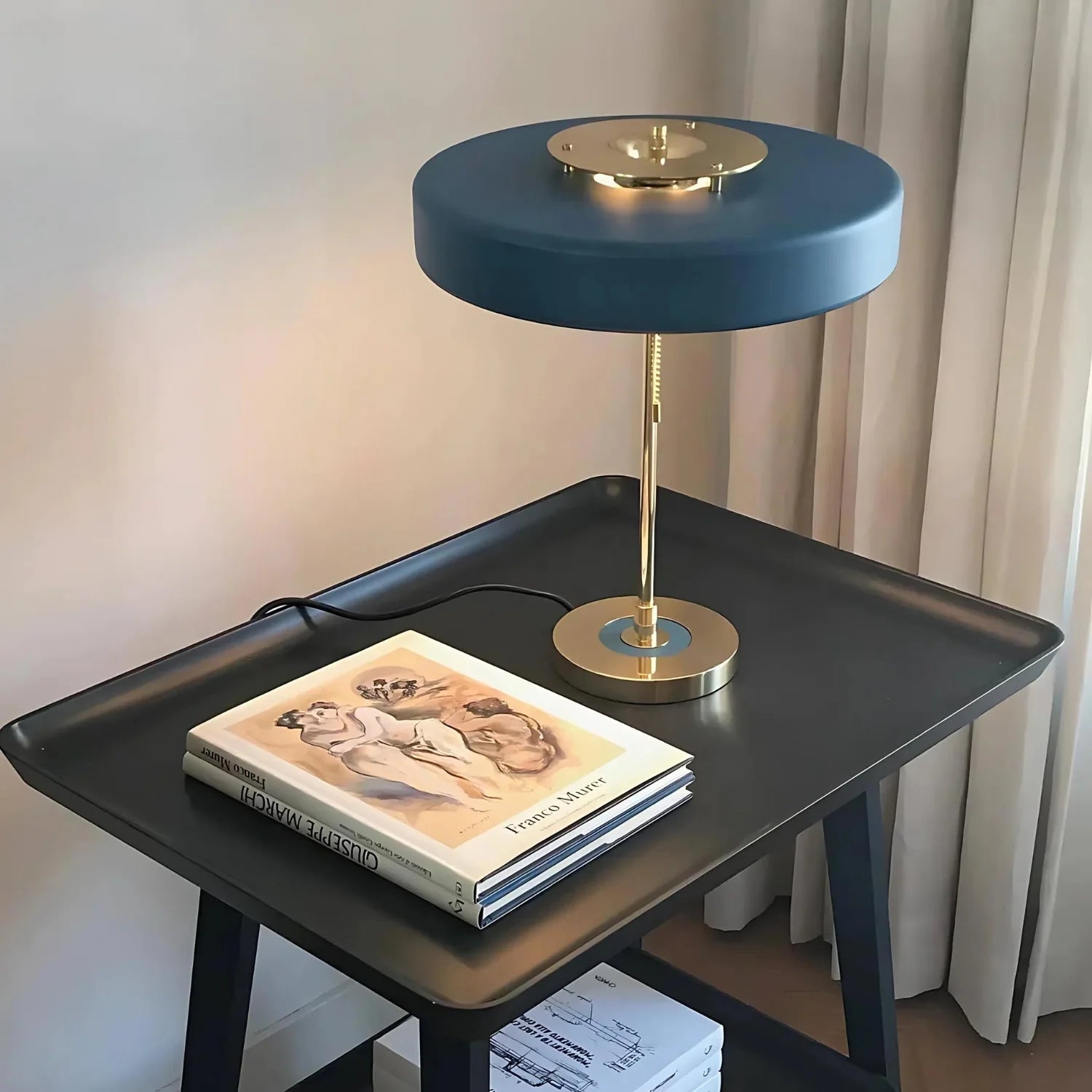 Radiant Tower of Light Minimalist Metal Table Lamp T2027