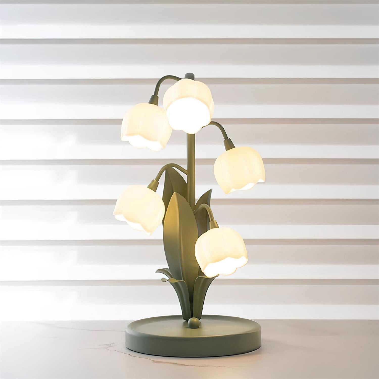 Lily Of The Valley Table Lamp P062