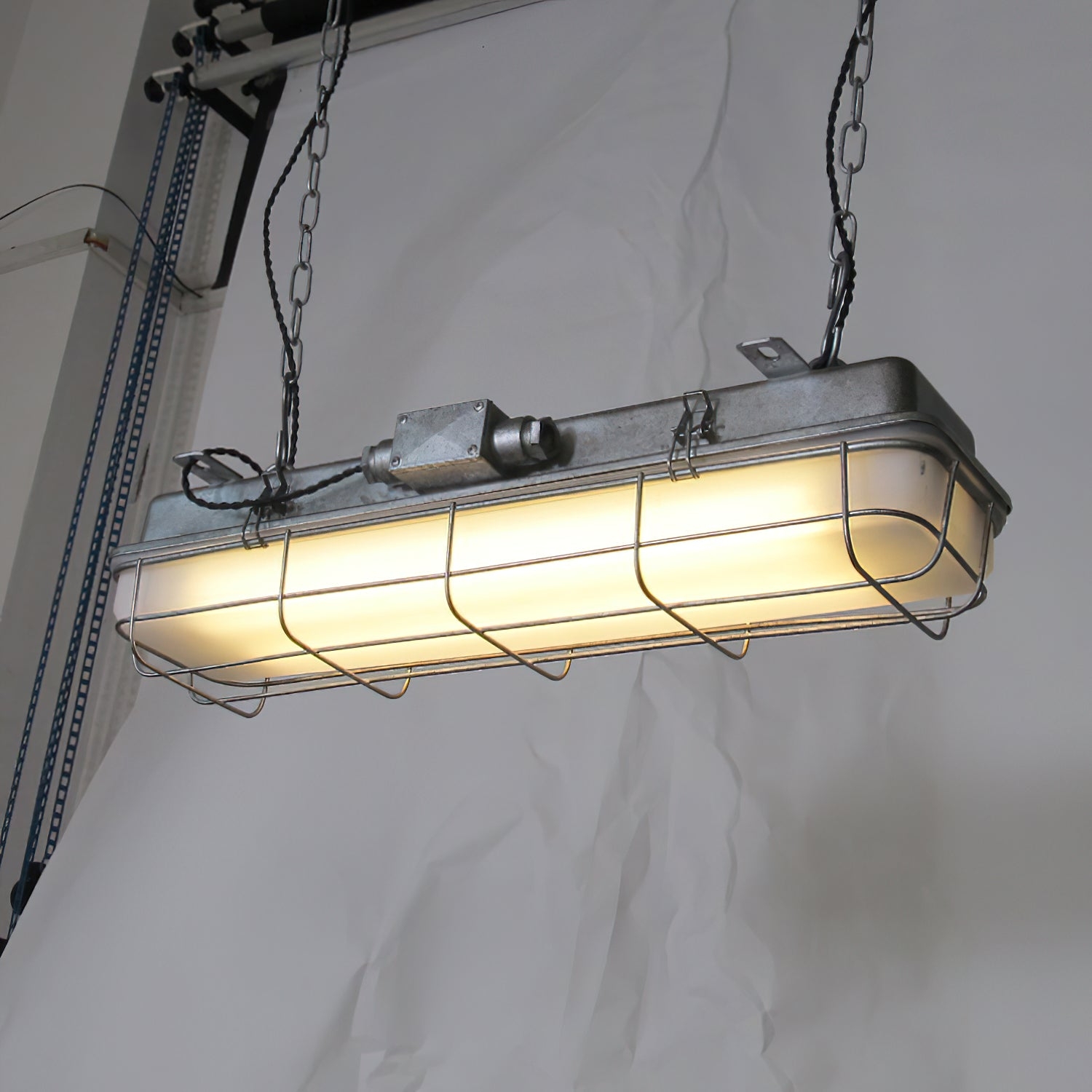 Porringer Pendant Lamp T1706