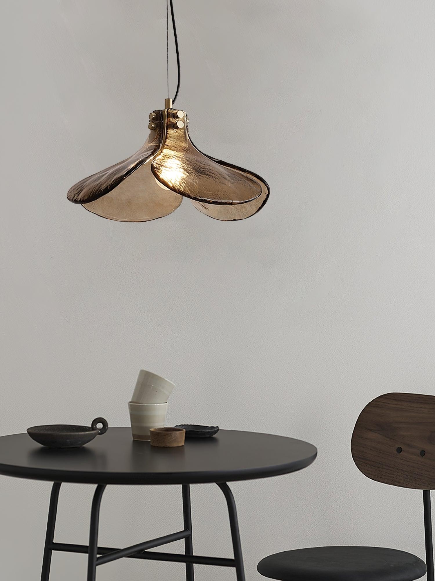 Vintage Clover Pendant Light M353