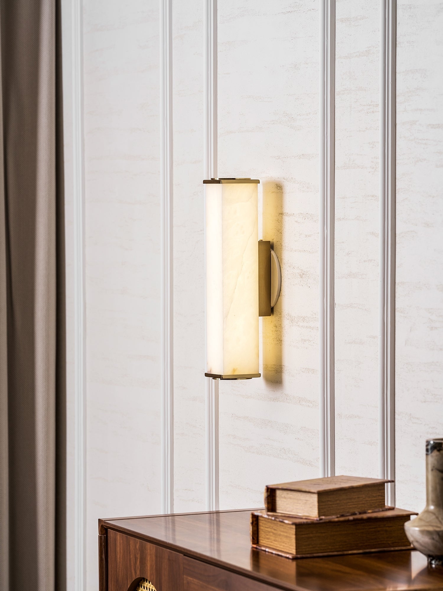 Cuboid Alabaster Wall Light T1622