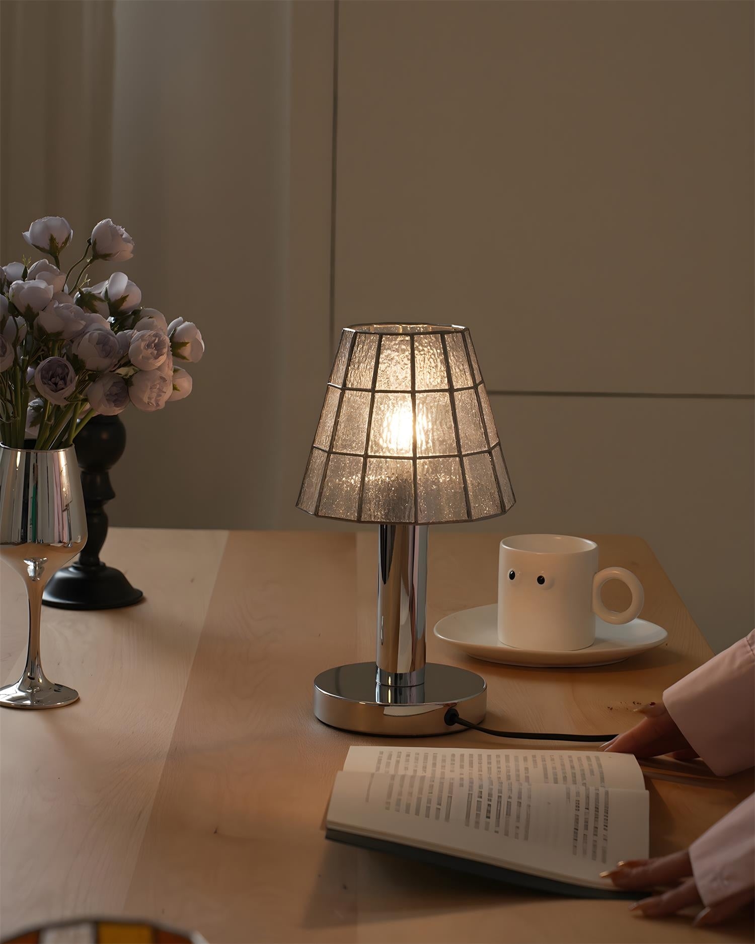 Fun Guy 726 Table Lamp T1545