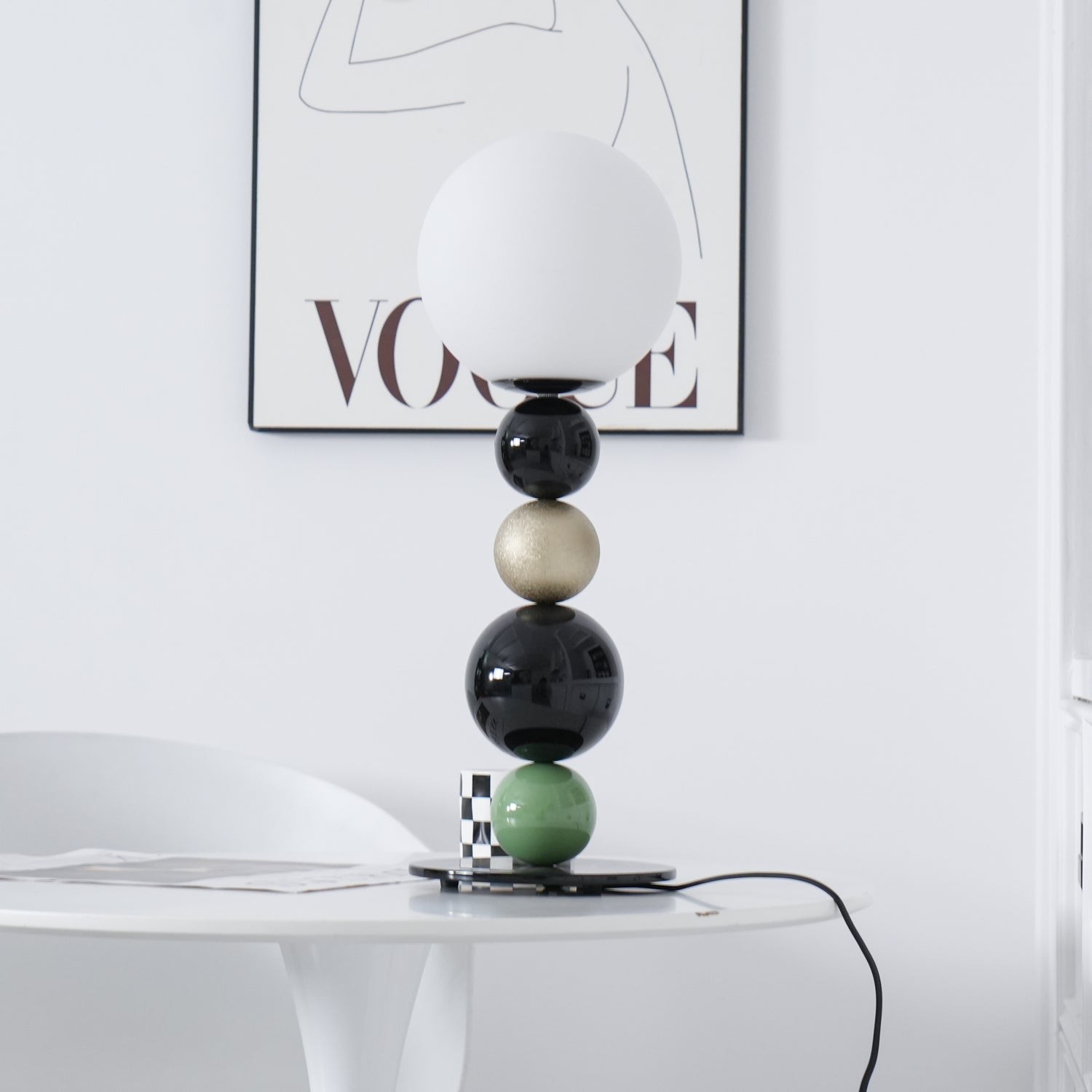 Round Balls Stacking Green Table Lamp M417