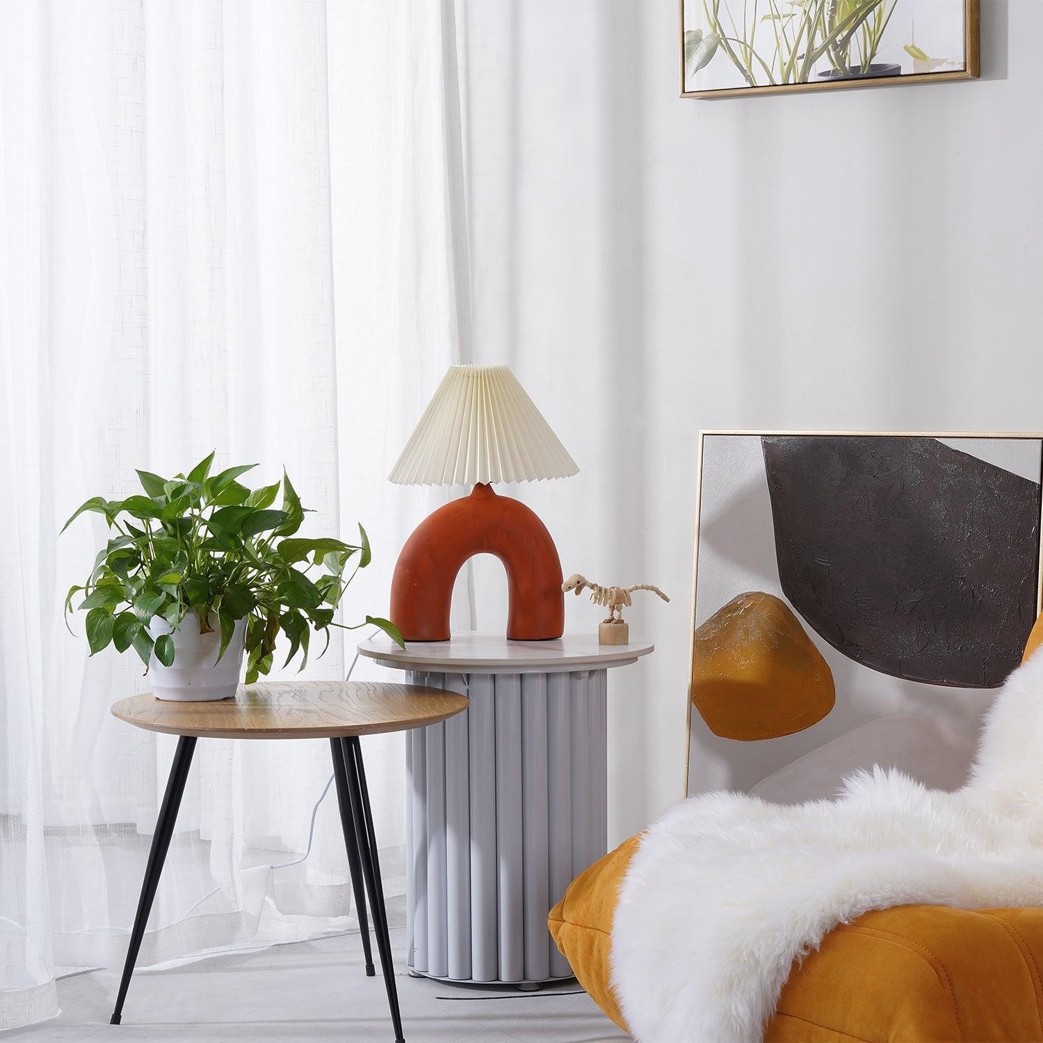 Arched Pleated Table Lamp M391