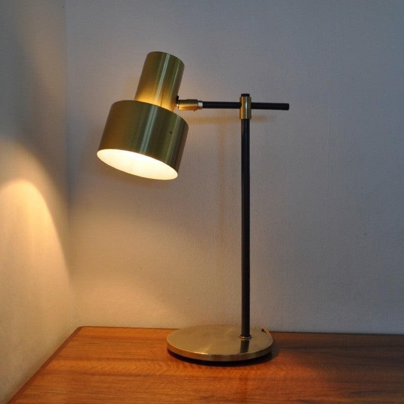 Metal Minimalist Art Deco Table Lamp M441