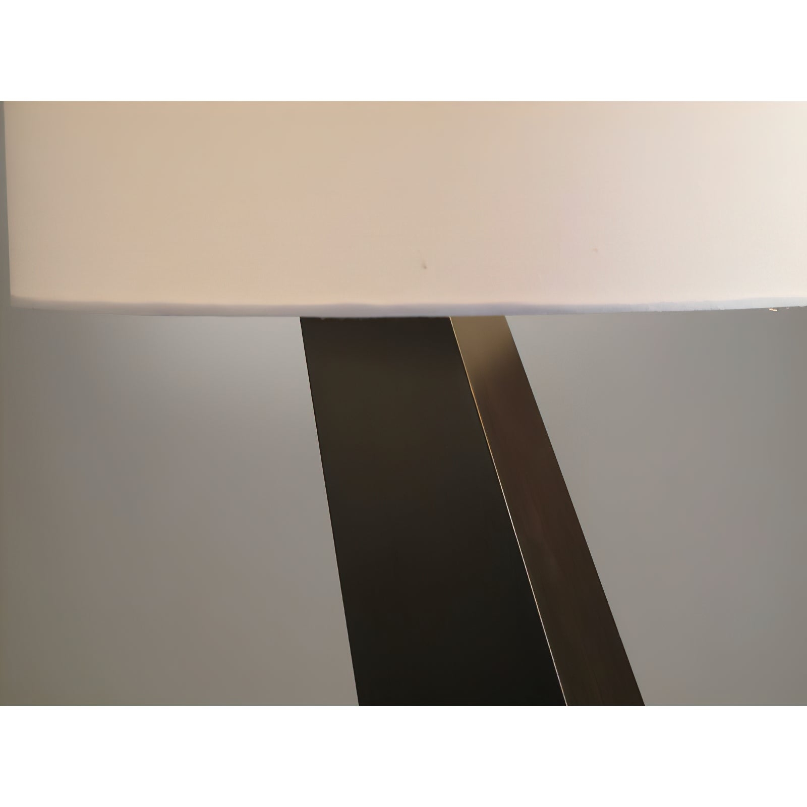 Jett Obelisk Table Lamp T1685