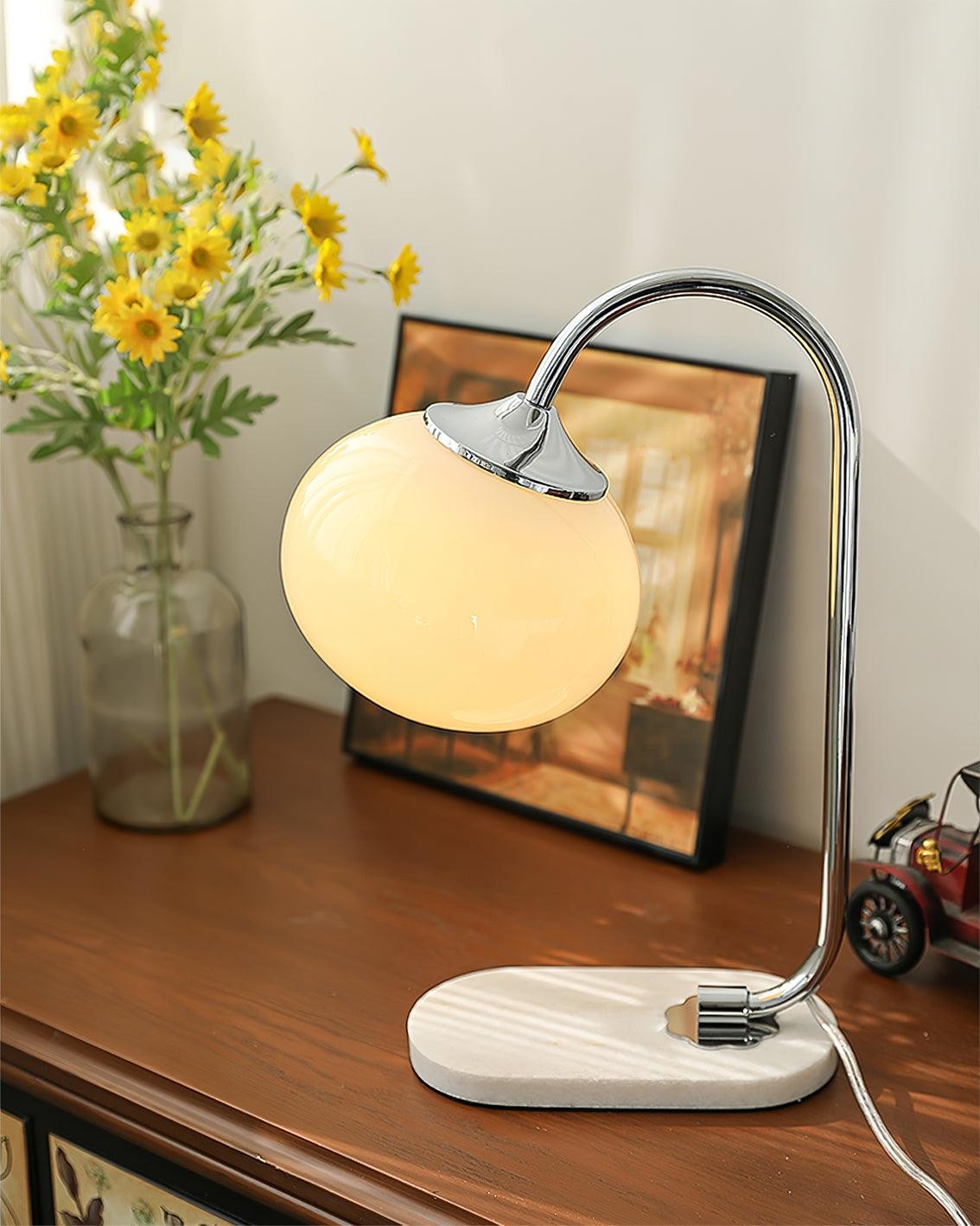 Scandinavian Cream Ball Table Lamp For Living Room M348