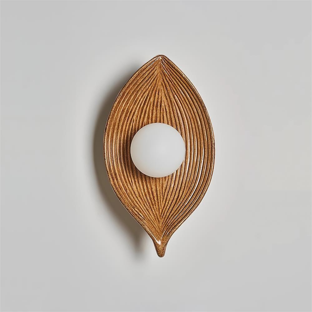 Contemporary Nordic Leaf Resin Wall Light M268