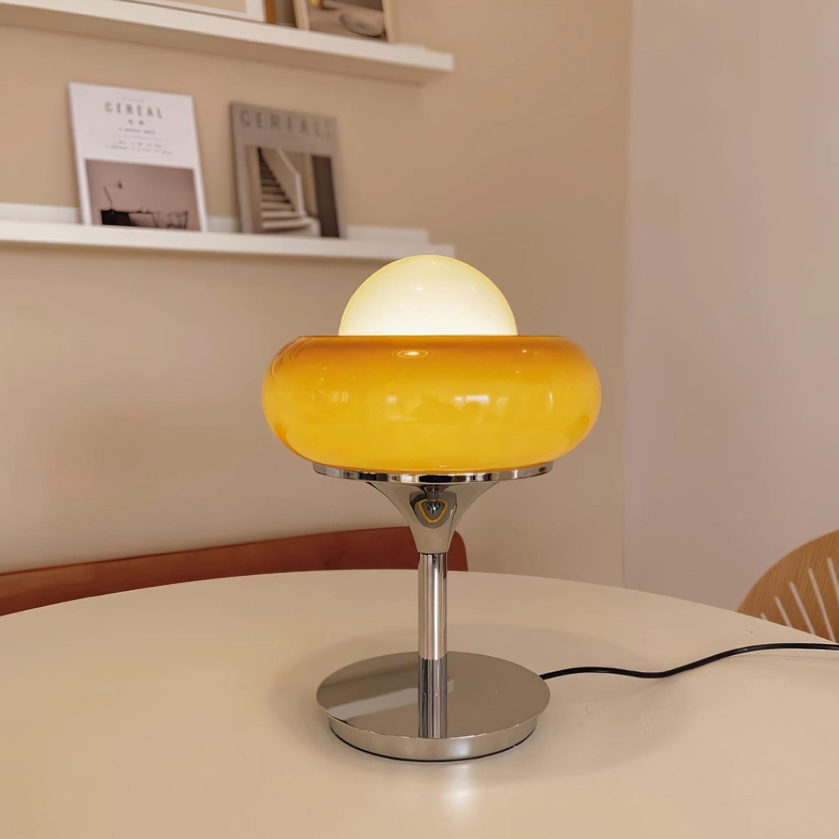 Vintage Cream Table Lamp for Bedroom M54