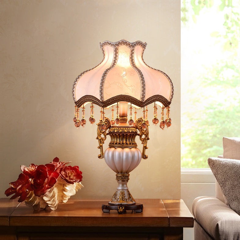 Retro Vase Fabric Table Lamp M495