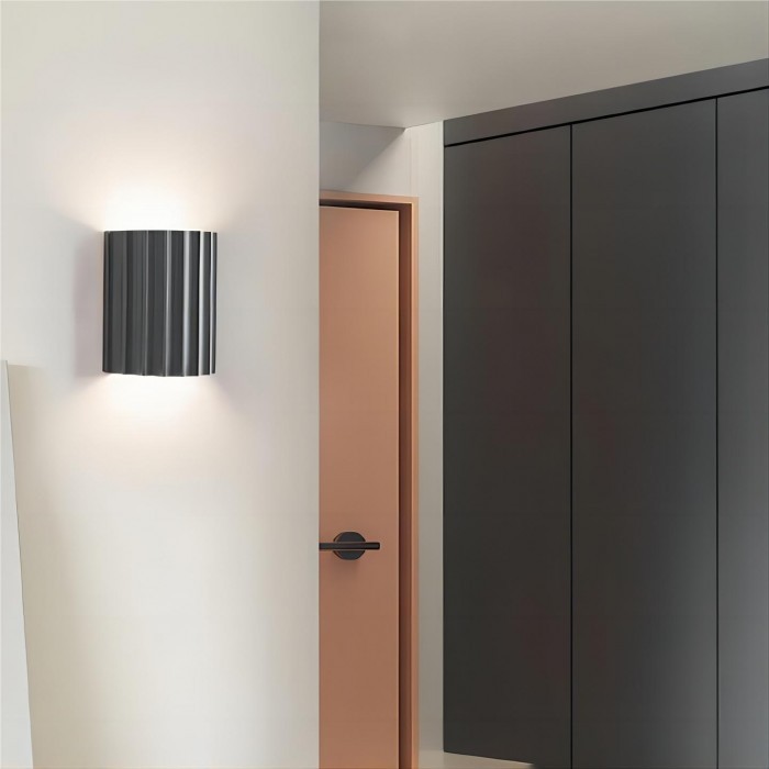 Ribbed Resin Design - Minimalist Wall Light for Modern Interior Spaces S104